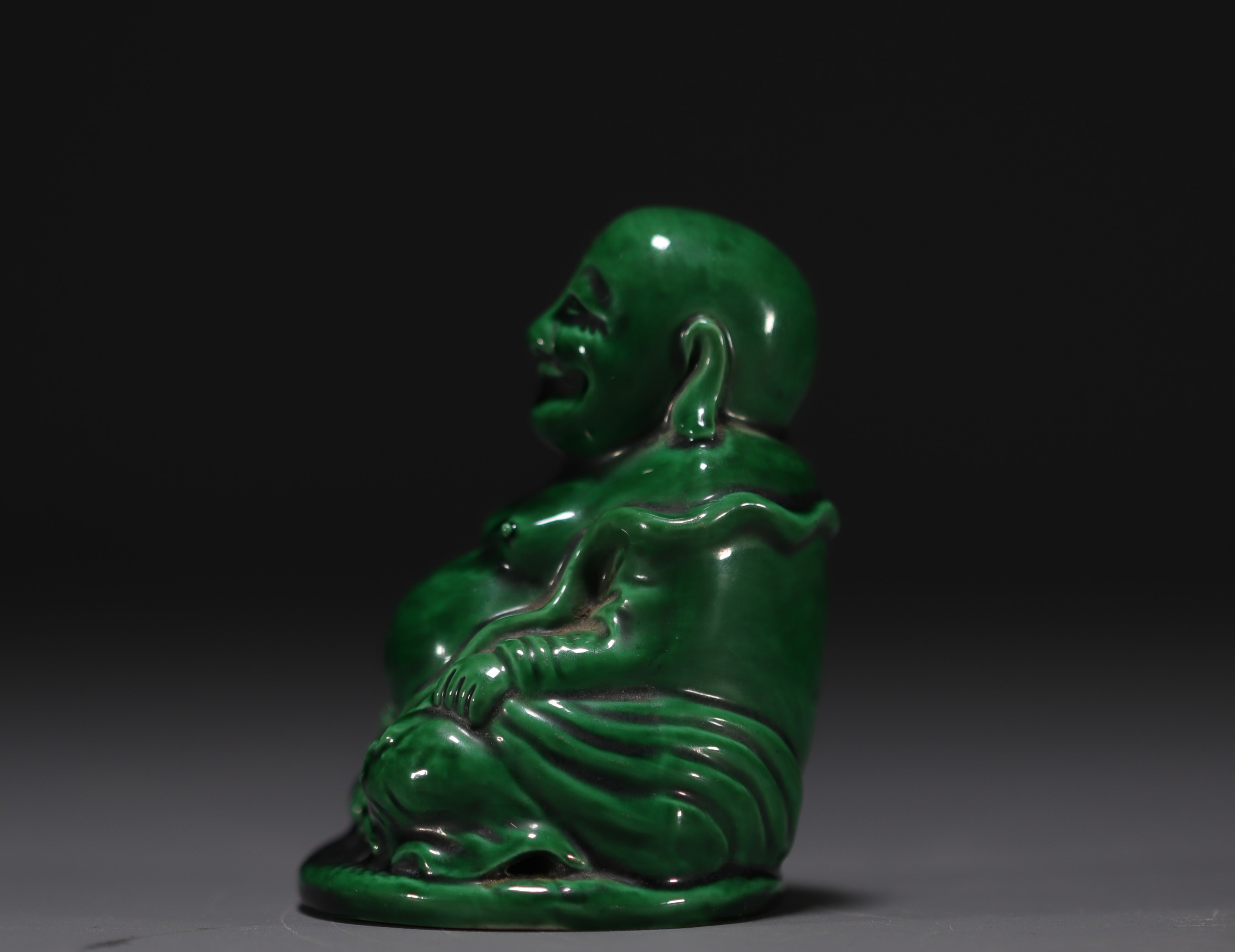 China - Buddha in green monochrome porcelain. - Image 2 of 5