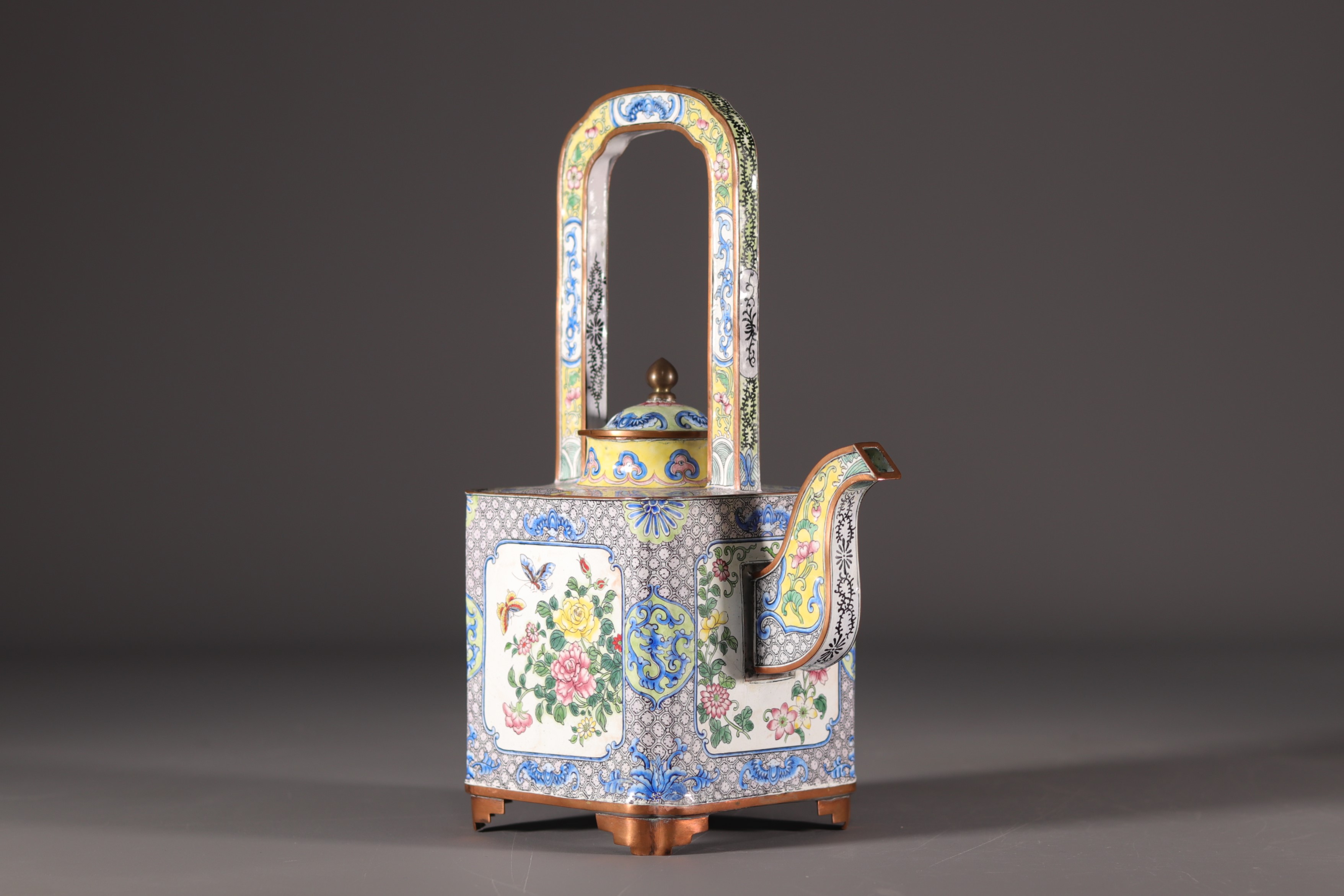 China - Large cloisonne enamel teapot with floral design. - Image 2 of 5