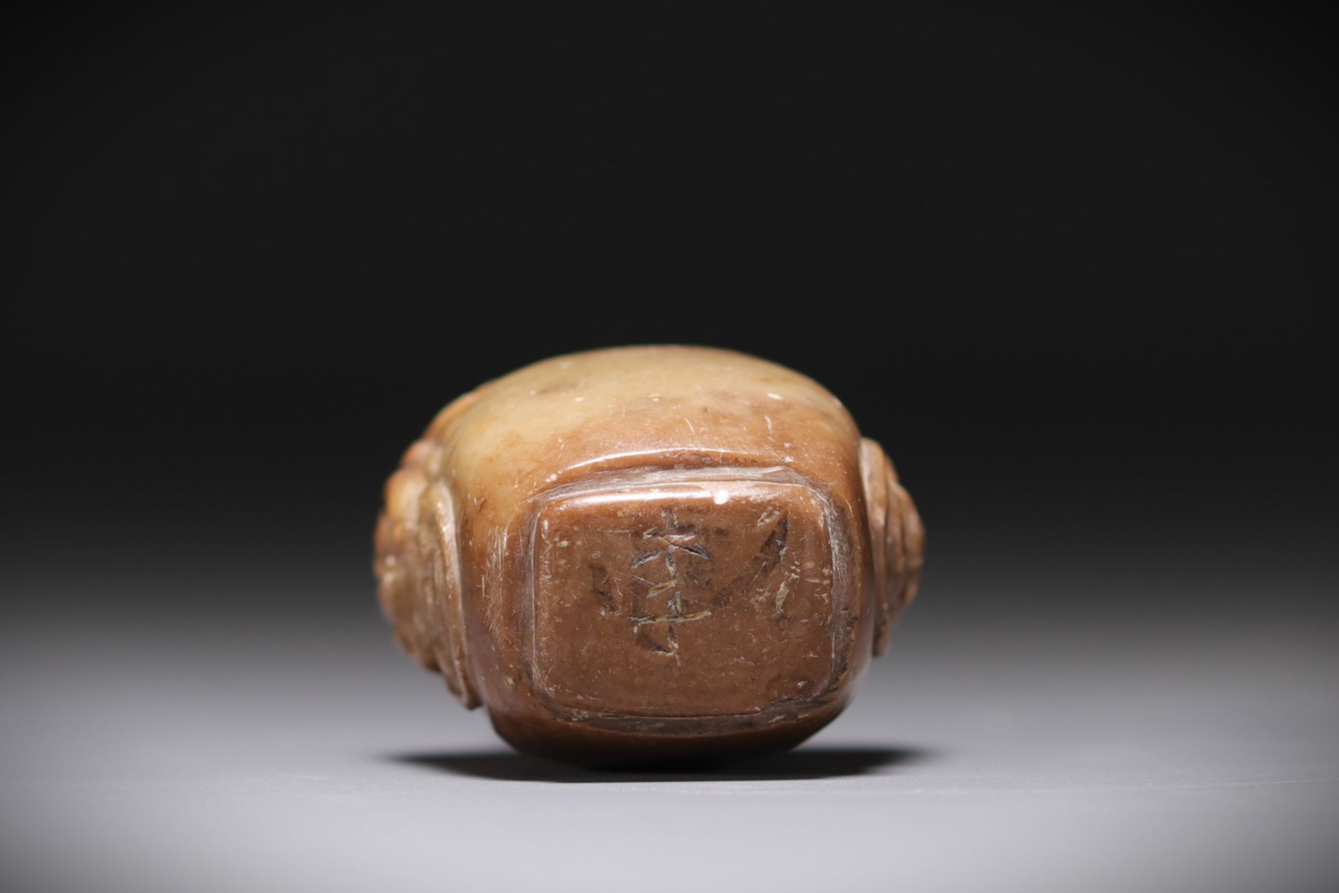 China - Soapstone snuffbox, Ming period - Image 4 of 4