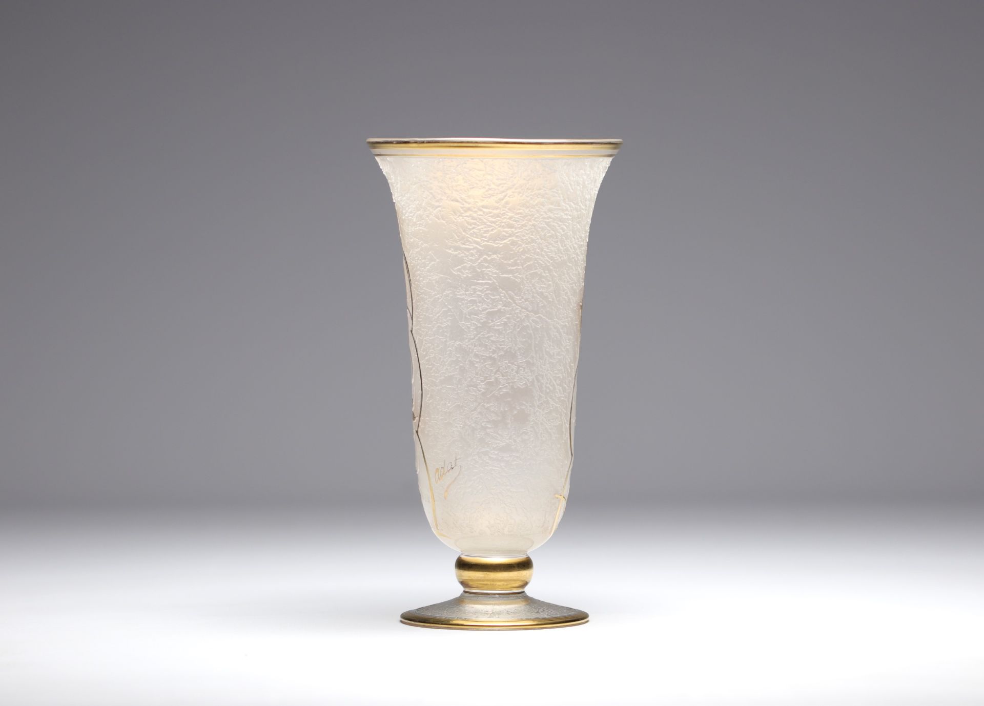 Adat - Art Deco vase in frosted acid-etched glass with gold highlights depicting Strasbourg Cathedra - Bild 2 aus 3