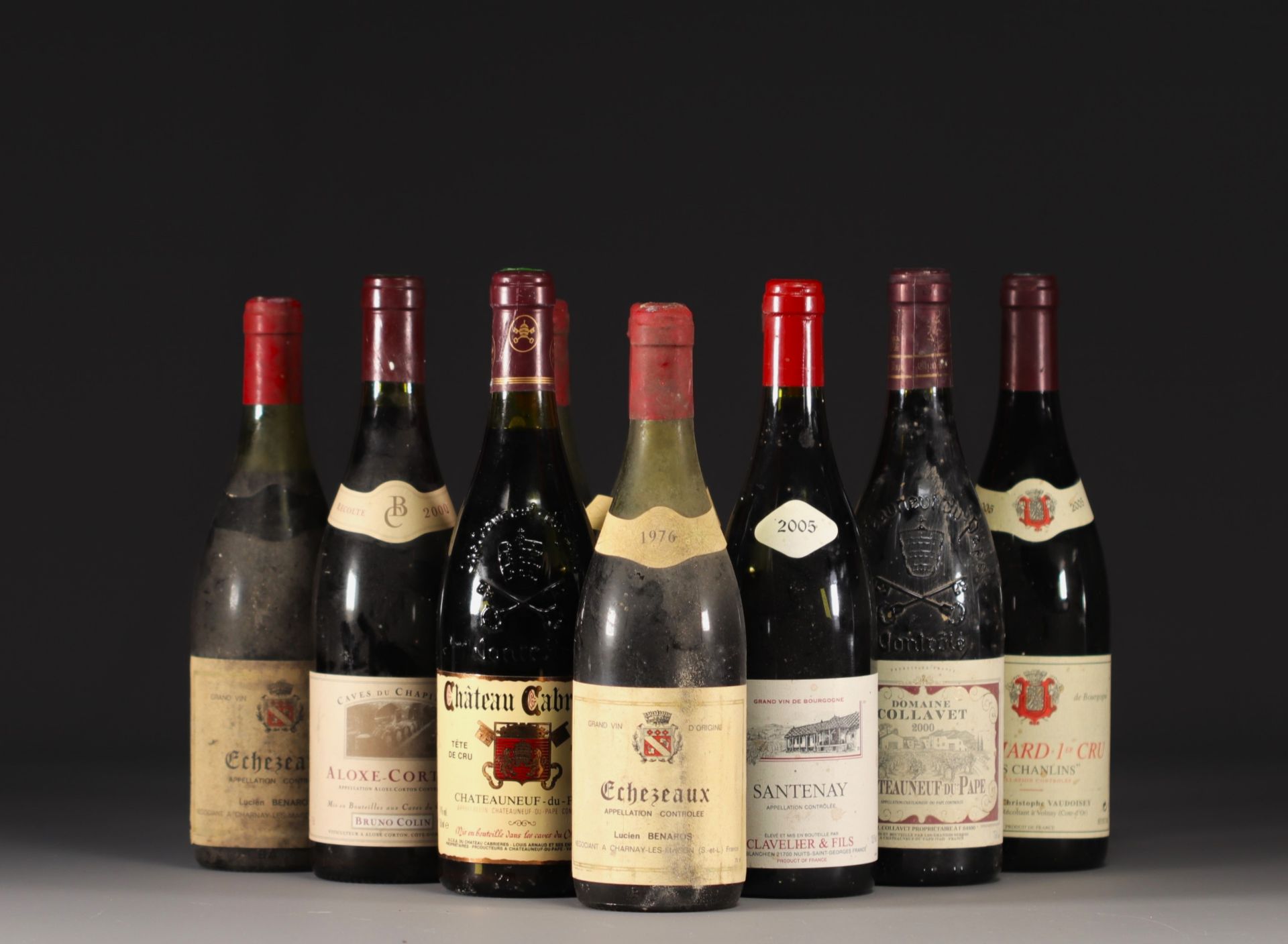Lot of 10 bottles of various Burgundy and Chateauneuf du Pape wines.