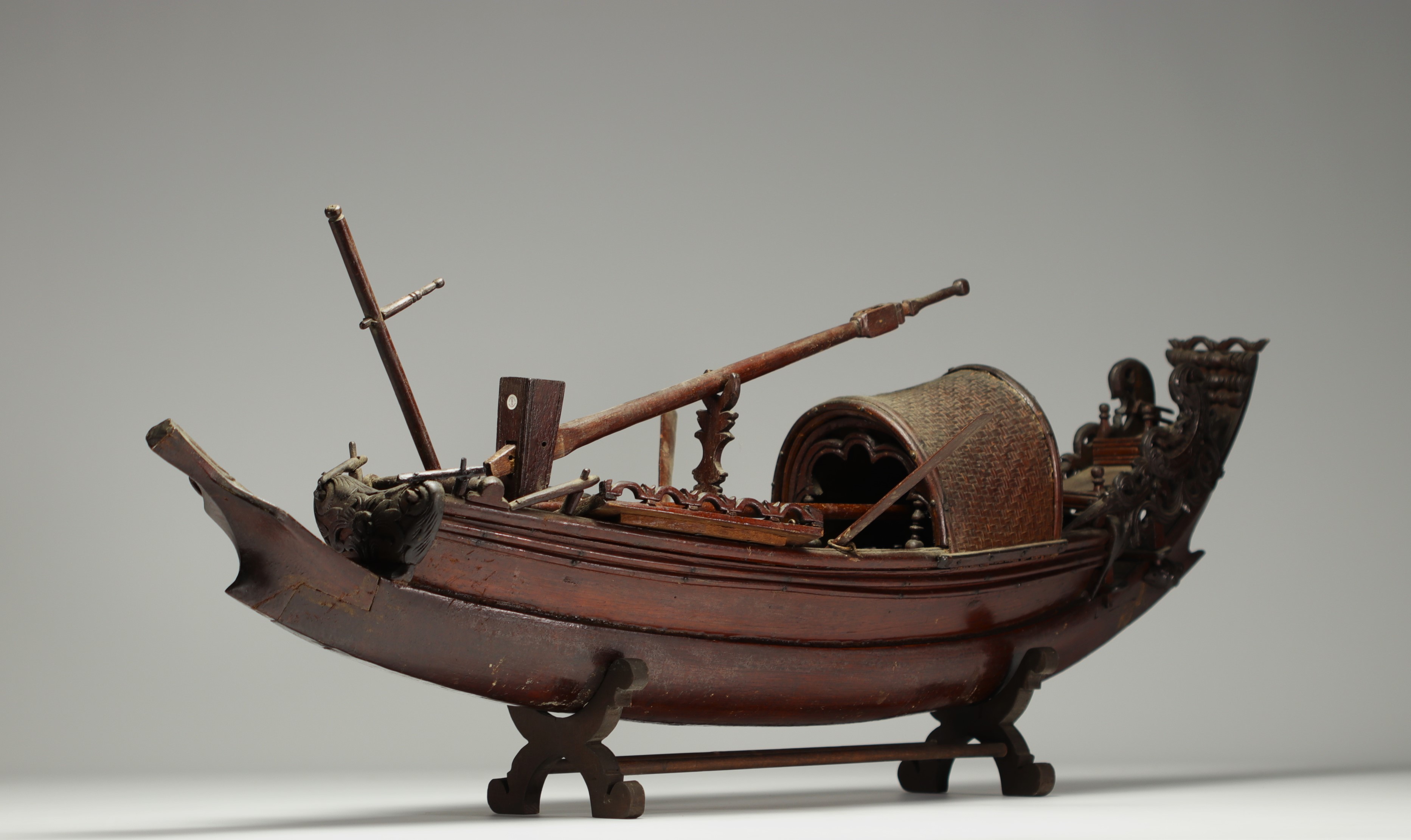 China - Carved wooden junk, 19th century. - Image 3 of 5