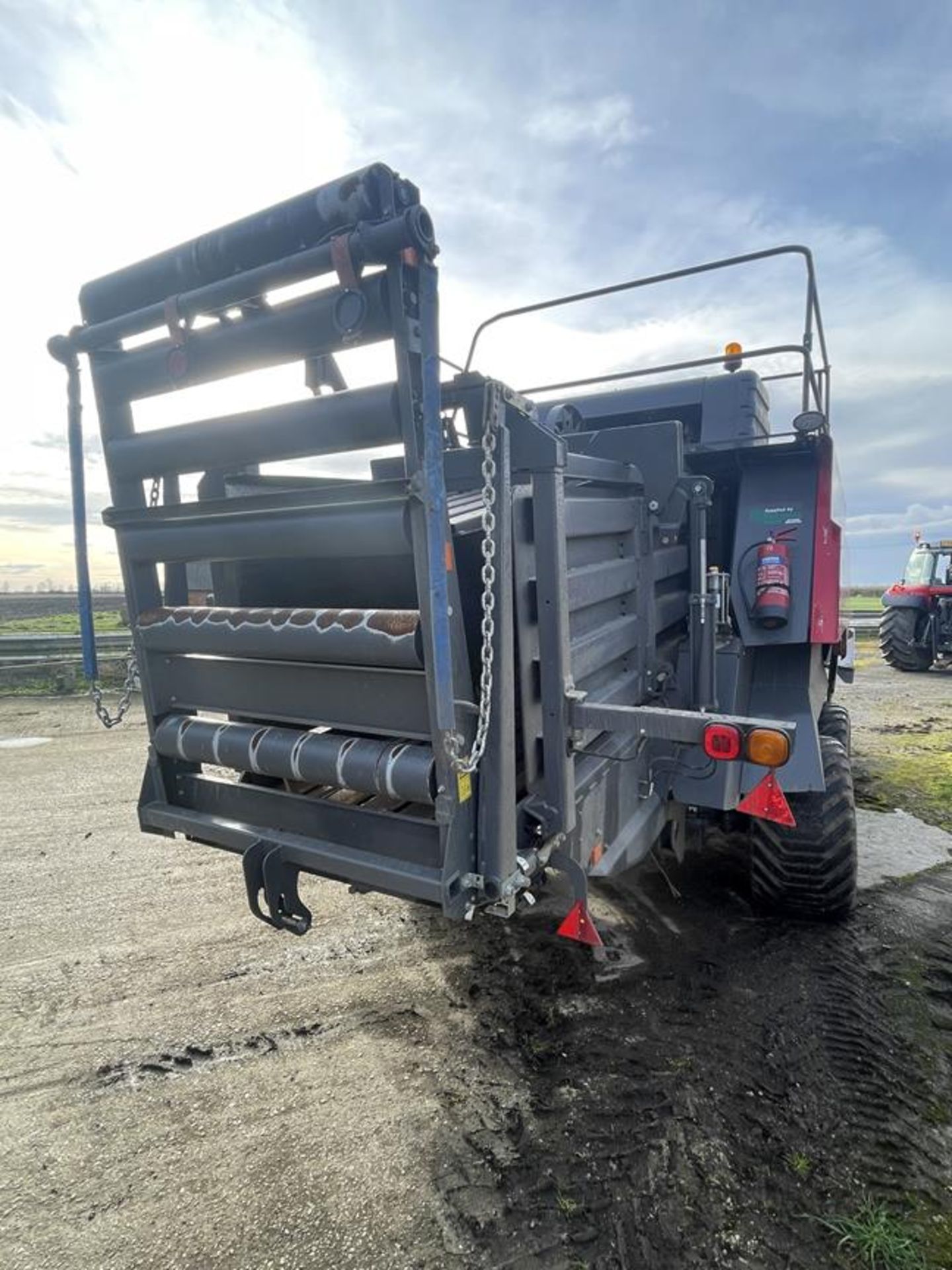 2017 Massey Ferguson MF2290 Model SQ Twin Axle Baler, S/No. AGCM22900HHB15147, 29,670 bales, - Image 8 of 14