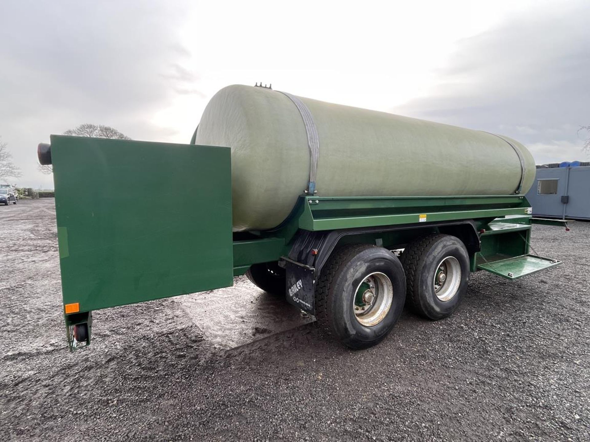 2018 Bailey 15,000 Litre Water Bowser Double Axle Fibreglass Trailer S/No. 1702316, Commercial - Image 4 of 10