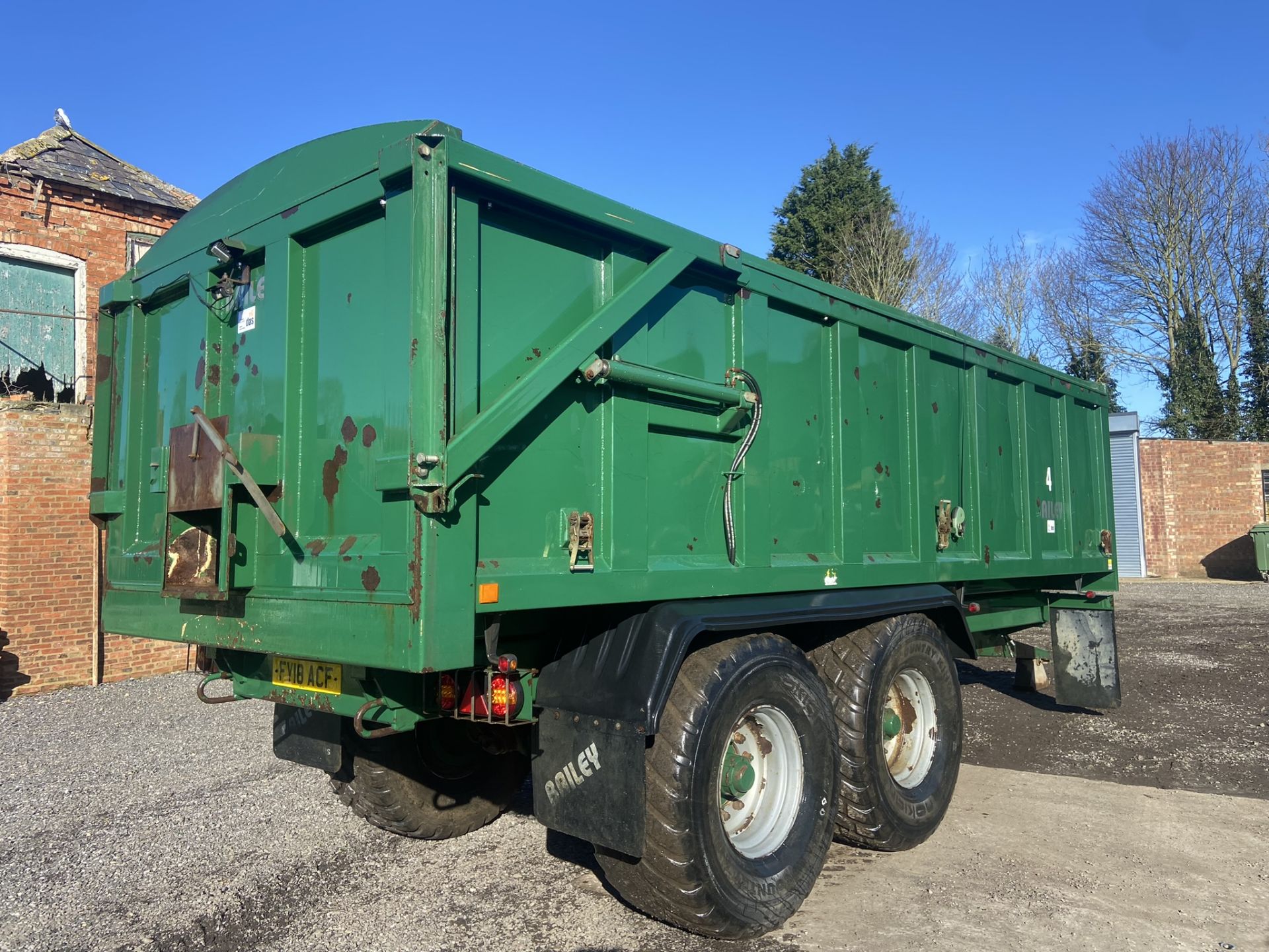 2015 Bailey TB 16-Ton Double Axle Hydraulic Tipper Trailer S/No. 14278, 560/60R22.5 Flotation - Image 4 of 10