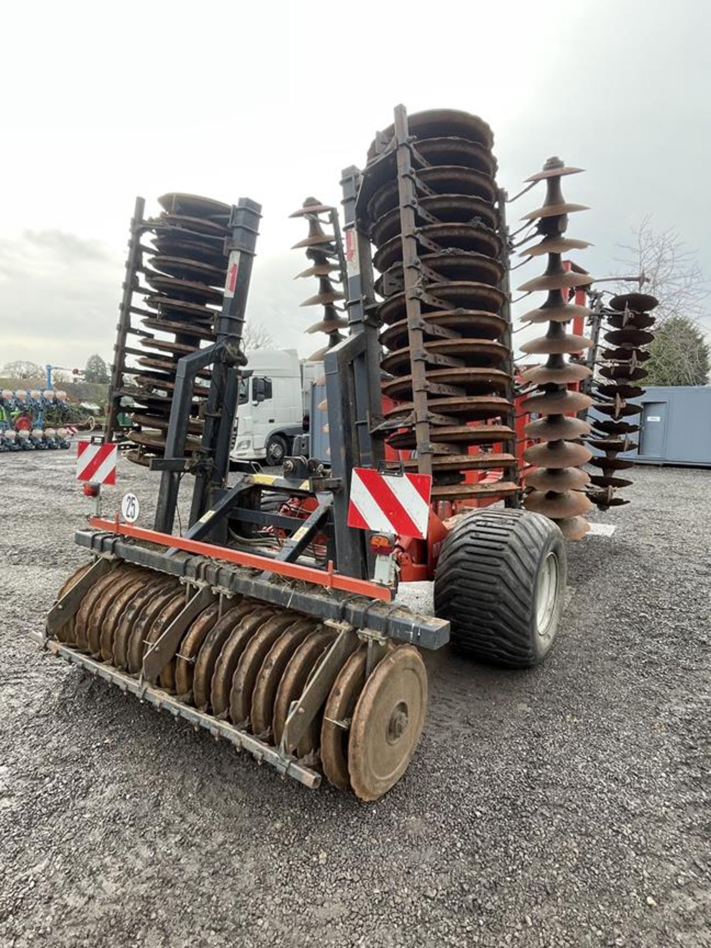 2006 Gregoire Besson Discordon DXRV-HD 48 Trailed Stubble Cultivator, S/No. 600698, 13 Tines, - Image 2 of 10