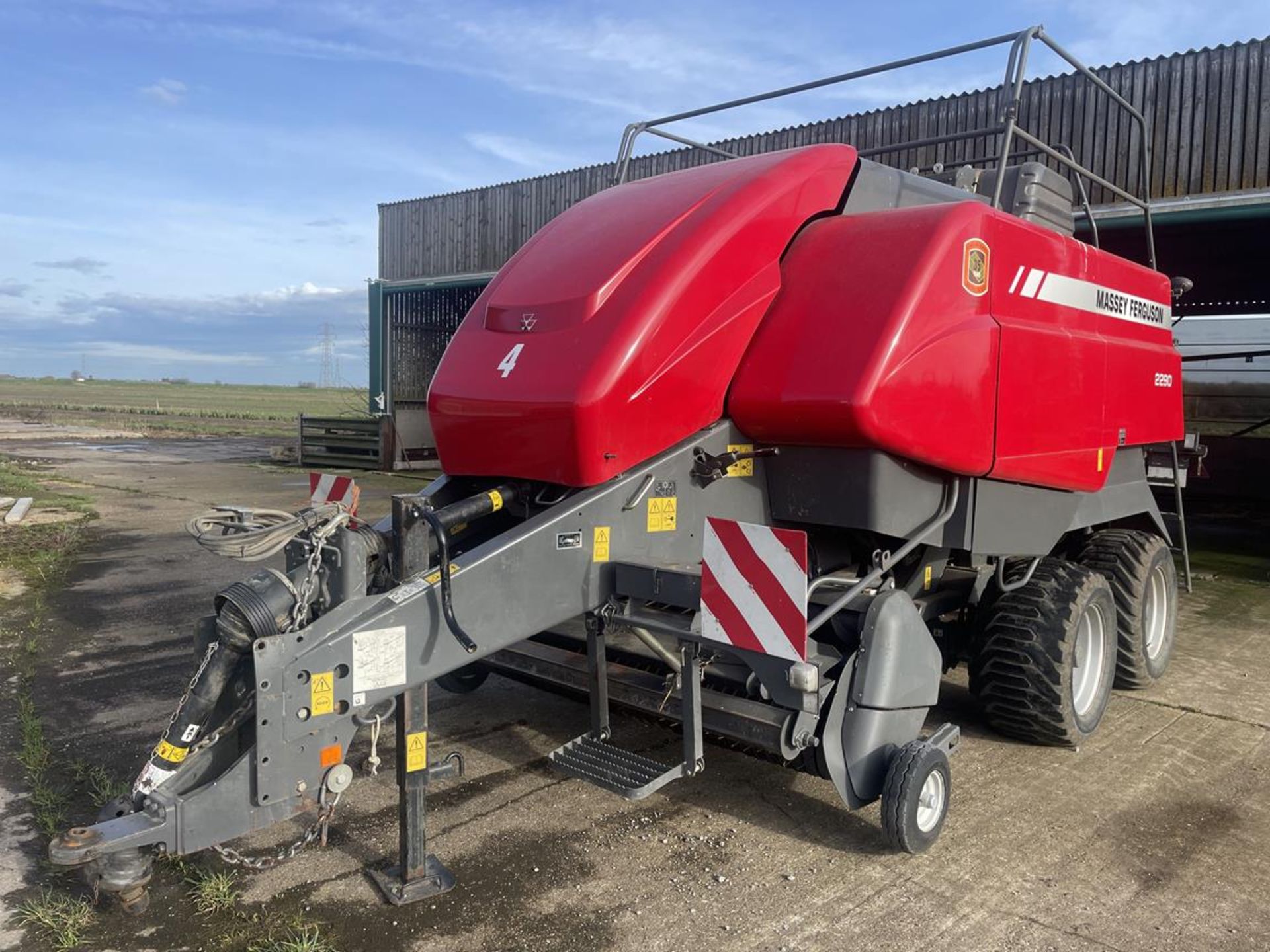 2014 Massey Ferguson MF2290 Model SQ Twin Axle Baler, S/No. AGCM22900EHB05320, 57,256 Bales, - Bild 9 aus 13