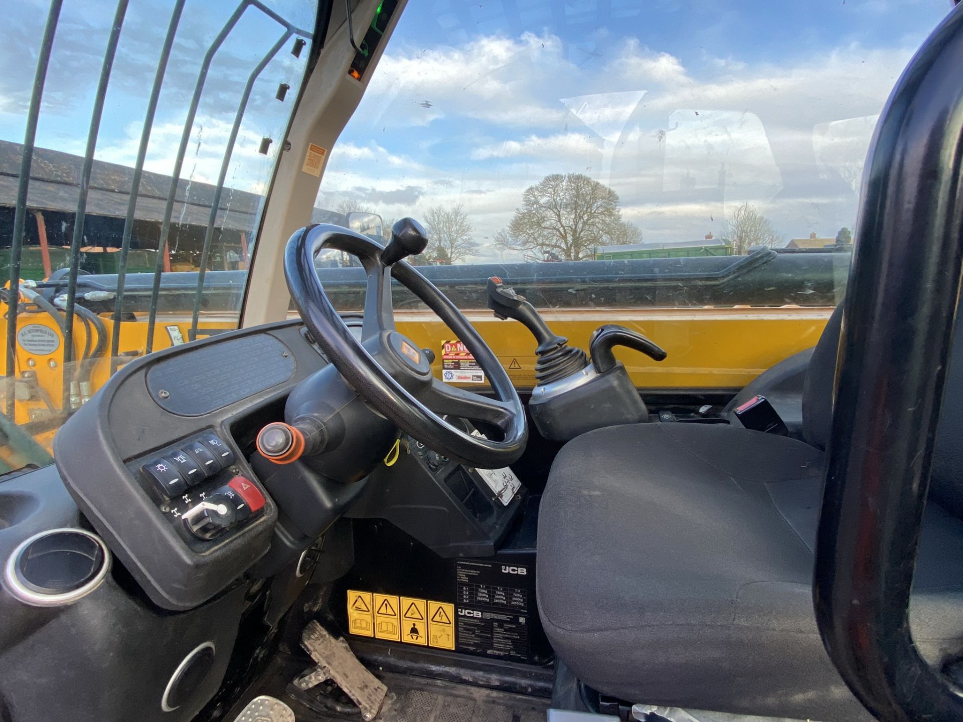 2017 JCB Loadall Agrisuper 535-95 Telehandler (FY18 ACF), S/No. JCB5XB4JTH2573015, 40 KPH, Hours - Image 6 of 9