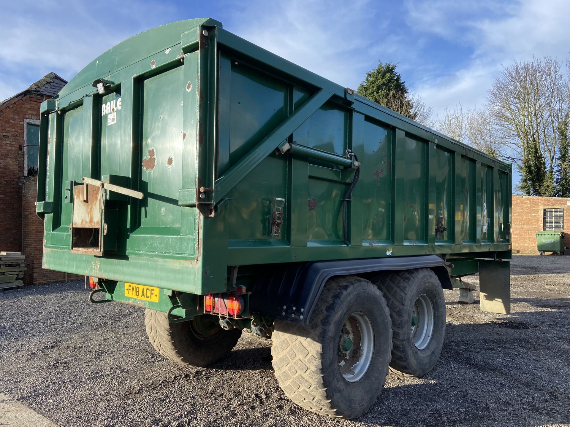2015 Bailey TB 16-Ton Double Axle Hydraulic Tipper Trailer S/No. 14276, 560/60R22.5 Flotation - Image 4 of 10