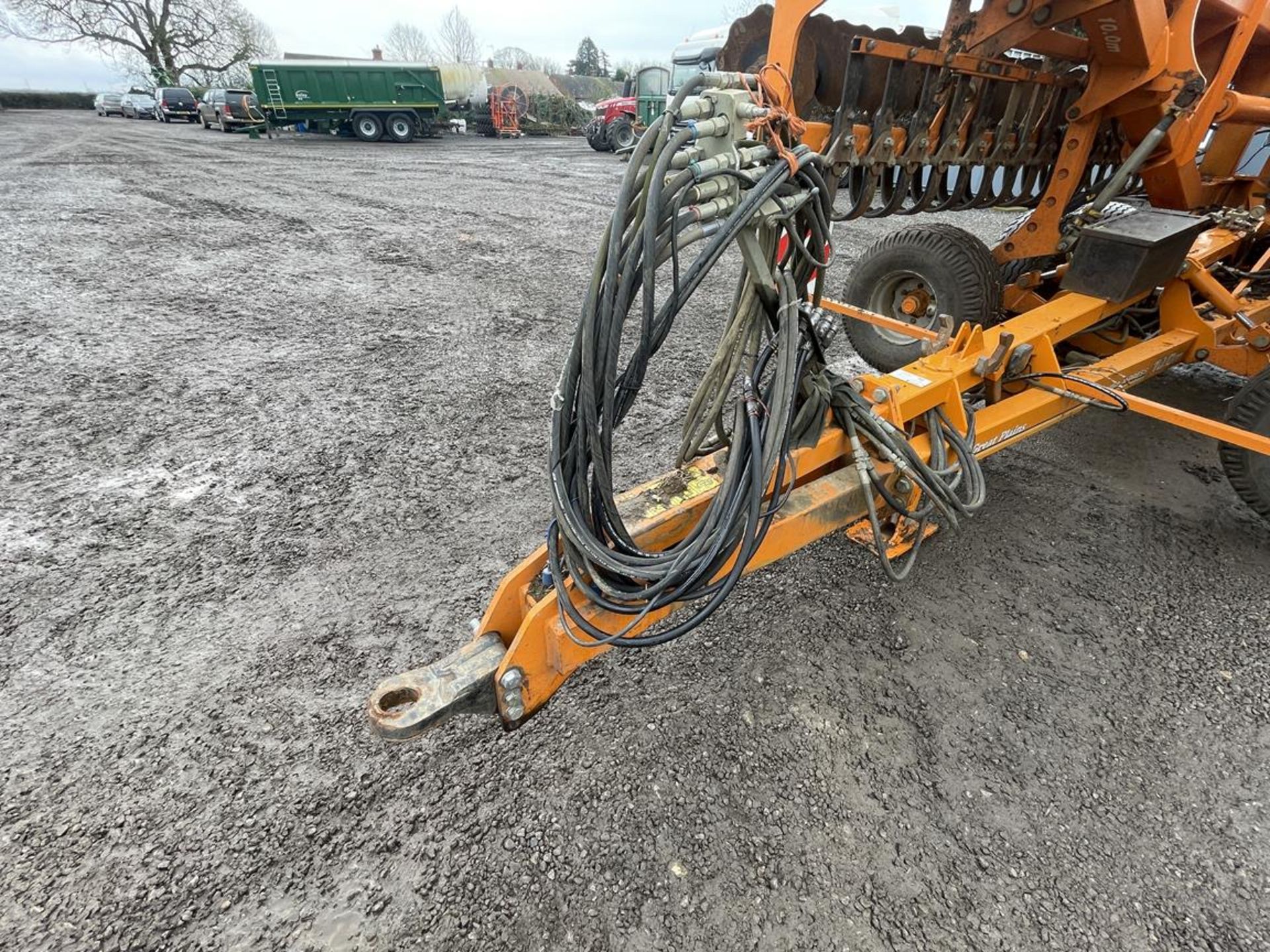2010 Great Plains Simba X-Press 10.0M Disc Trailed Cultivator, S/No. 18011265, with Transport and - Bild 7 aus 8