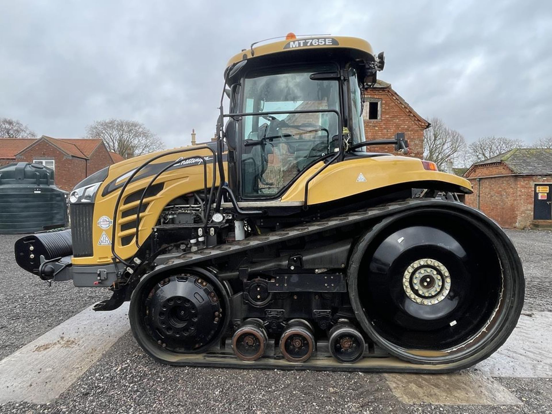 2016 CAT Challenger MTC65E crawler tractor (FX67 AOV), S/No. AGCC0765CGNCA1037, Hours 4793, Mass - Image 4 of 11