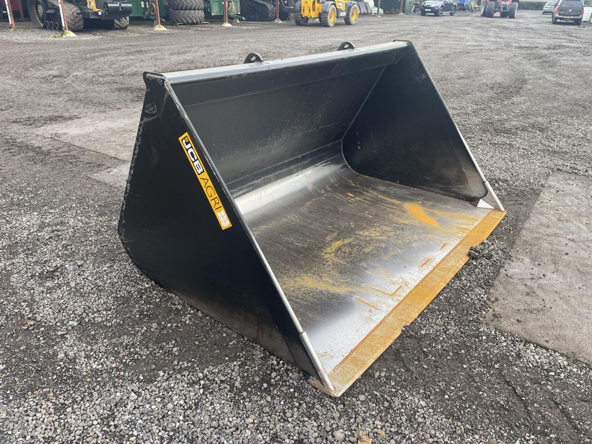 2017 JCB Type 980/A9944 Q-FIT Grain Bucket/Shovel, S/No. BA00101105, Width 2600mm, Weight 713kg, - Image 3 of 5