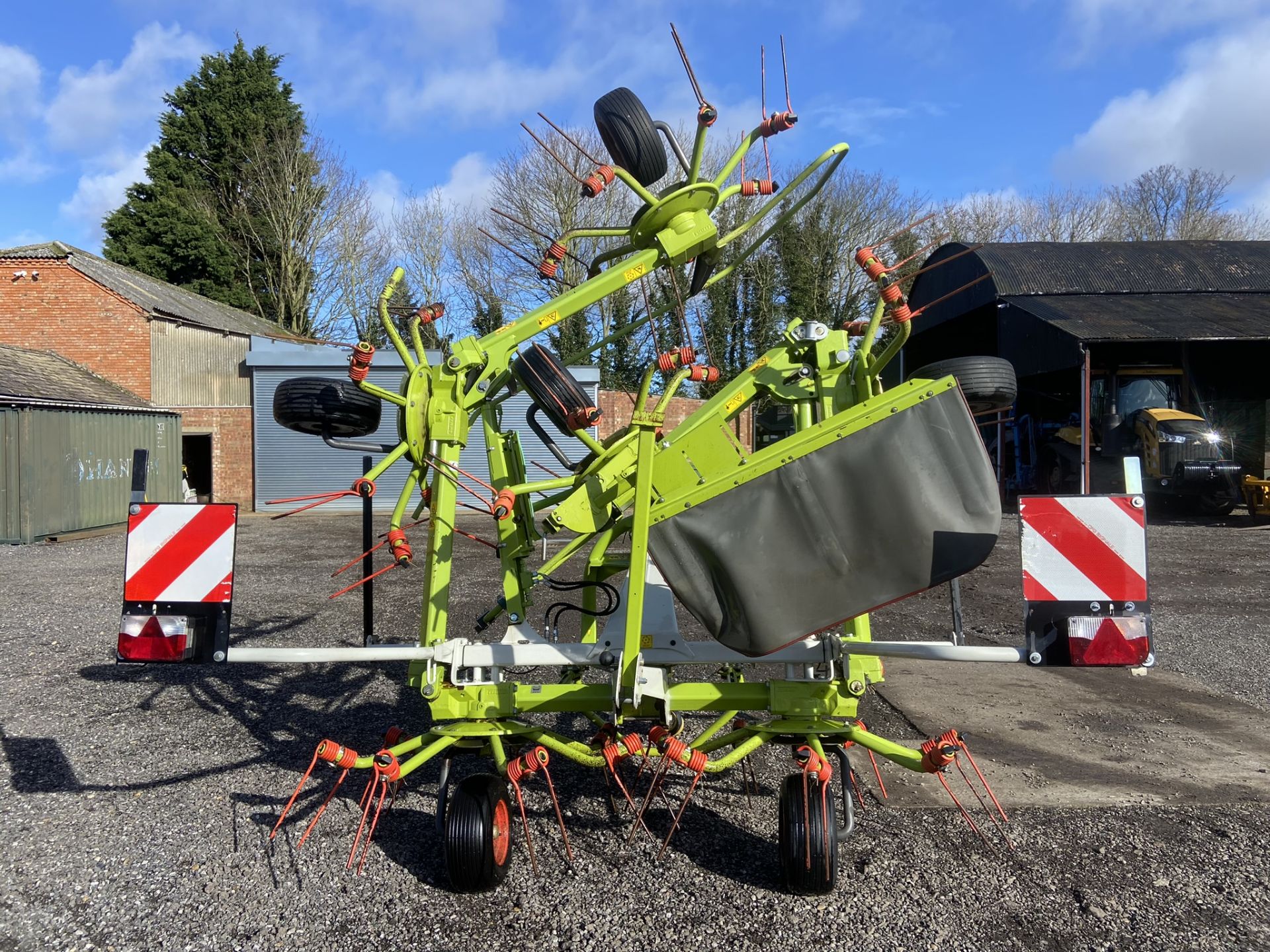 2018 Claas Volto 800 Type G53 Tedder, S/No. G5303321, 6 Rotors, Working Width 7.7m, Weight 1080kg - Image 7 of 8