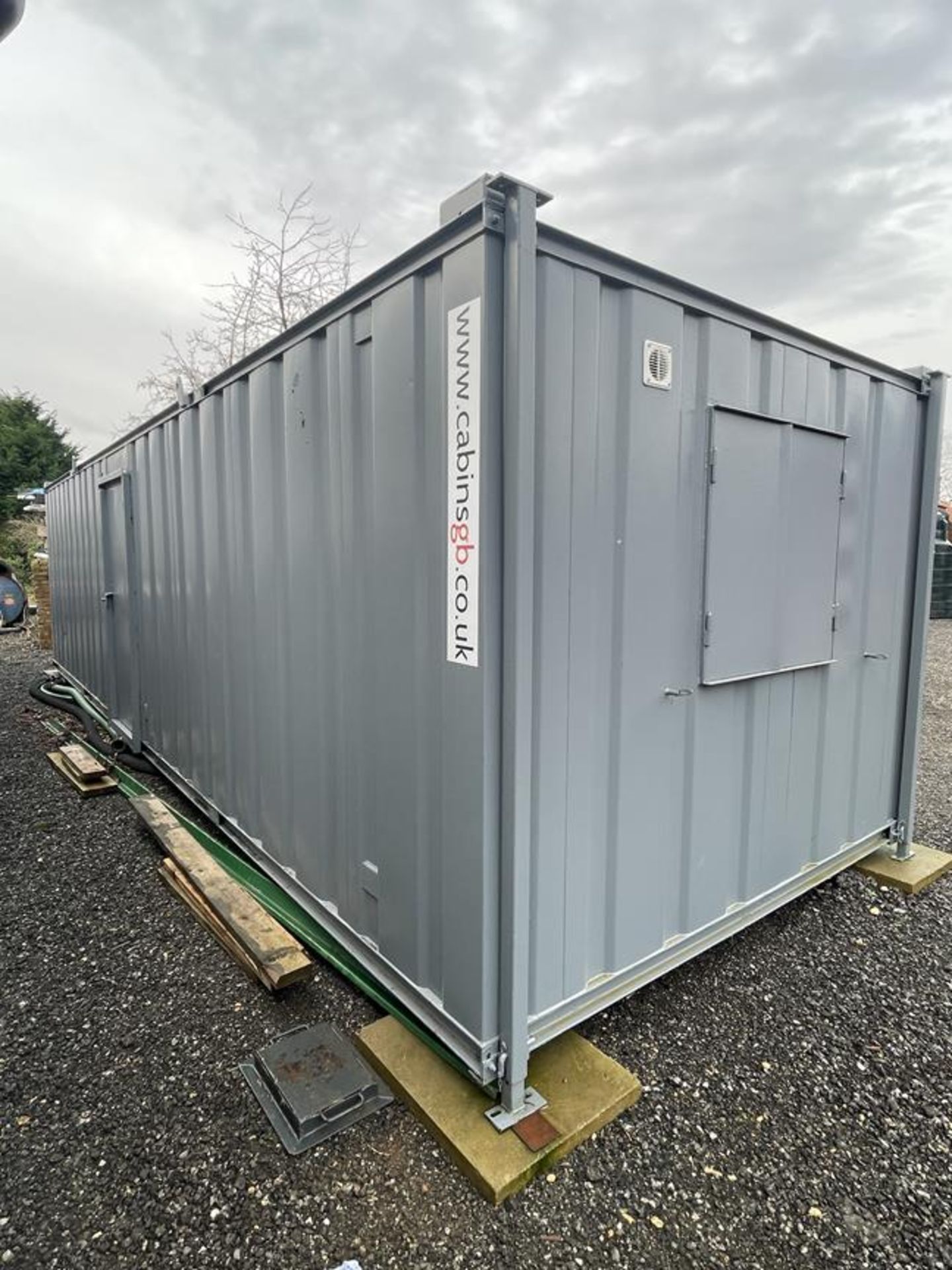 Steel Jackleg Relocatable Canteen Building with Enclosed Office , 32'x 9', Single Door and 4 - Image 3 of 11