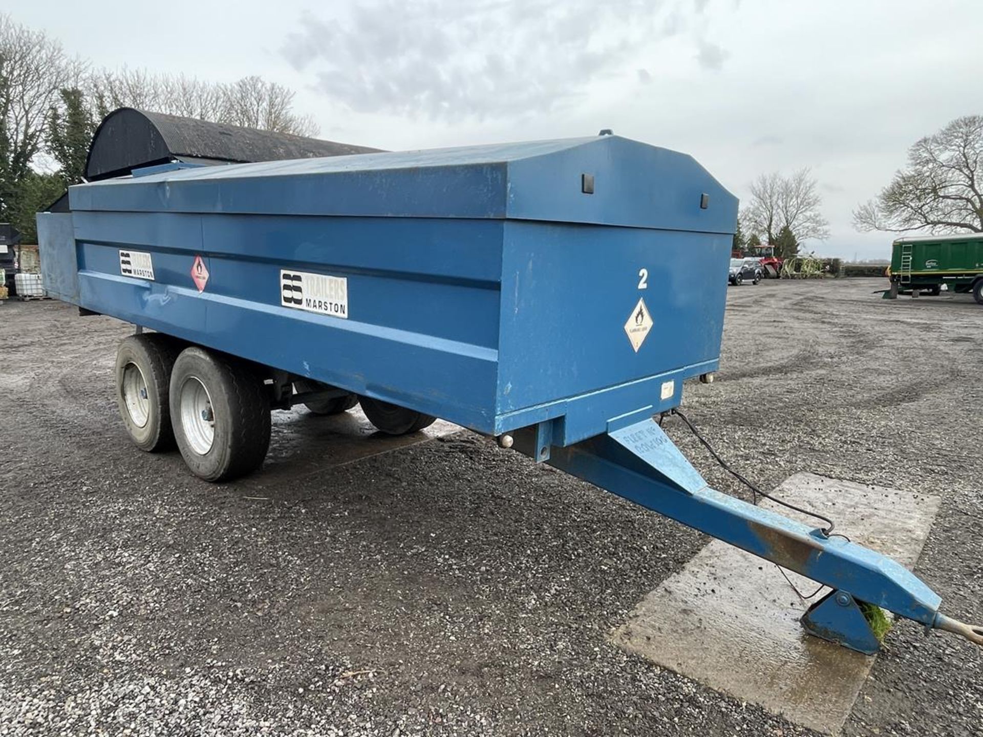 2005 AS Marston Trailers BSB 8000L Double Axle Fuel Bowser Trailer S/No. 211574, 385/65R22.5 - Image 2 of 9