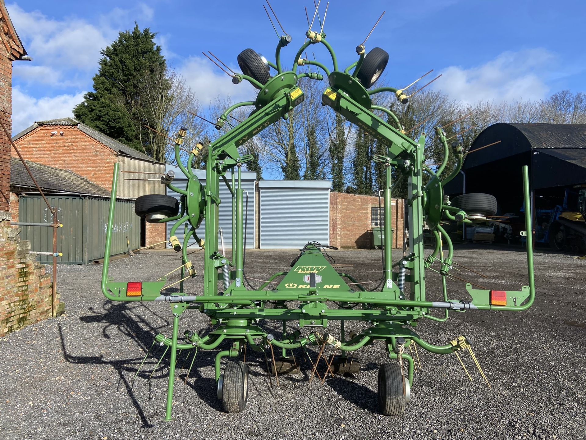 2019 Krone Type KW7.82/6 x 7 Forage Harvest Tedder, S/No. 1024868, 6 Rotors, Road Lights, Working - Image 4 of 5