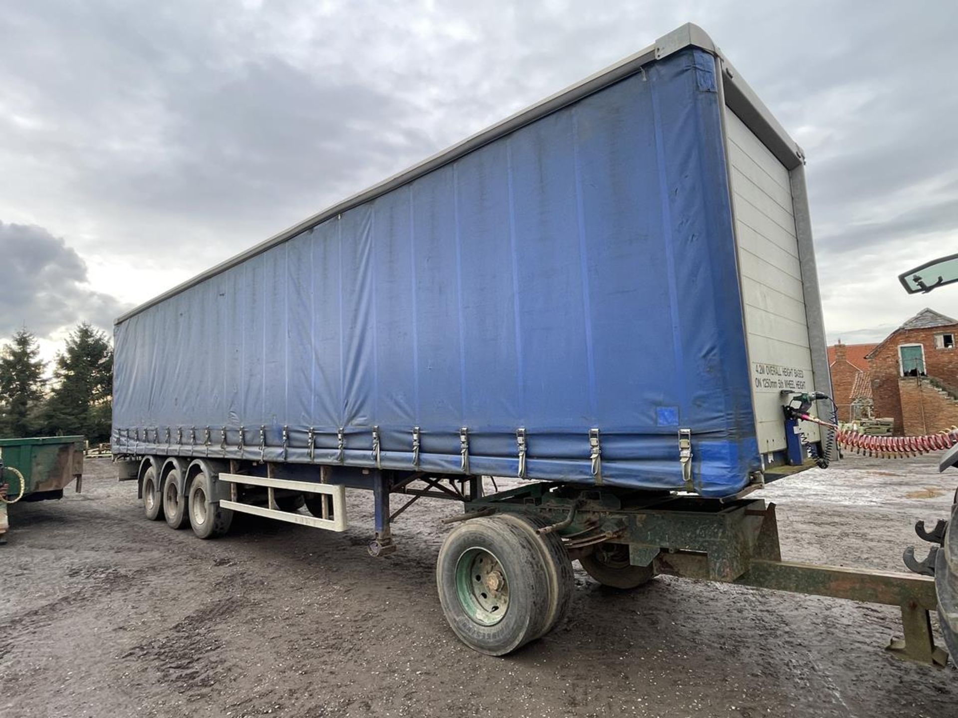 2006 Montracon EB+ ADR 25/2M Triple Axle Curtainside Trailer, VIN: 24688 with Rear Barn Doors. - Image 8 of 12