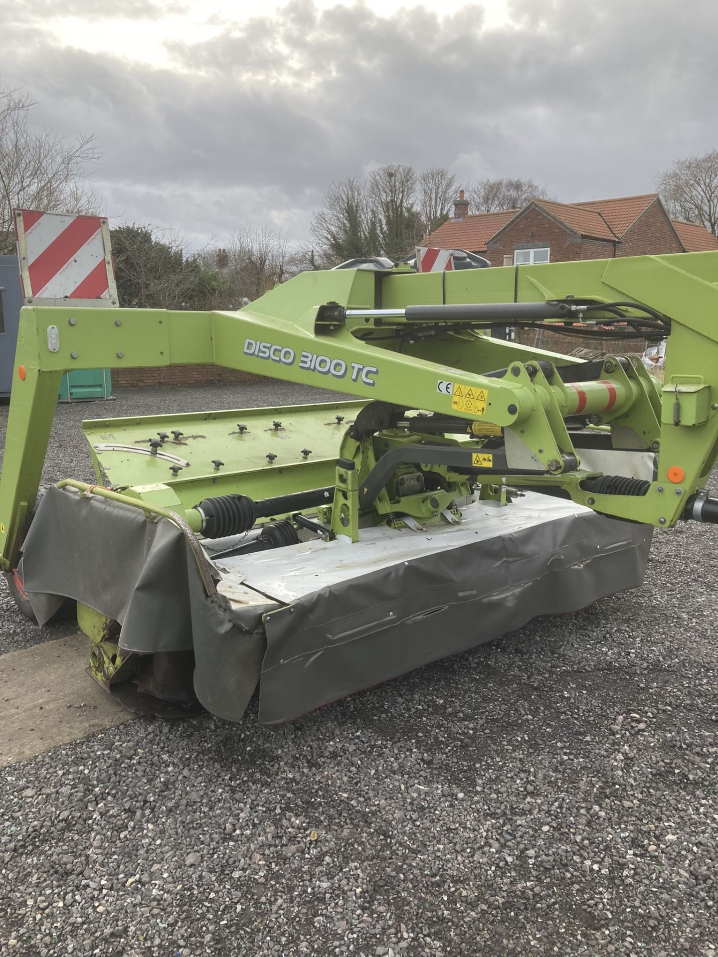 2010 Claas Disco 3100TC Type 51 Trailed Mower, S/NO. FS101134, Cutting Width 3.1m, Gross weight 2, - Image 3 of 7