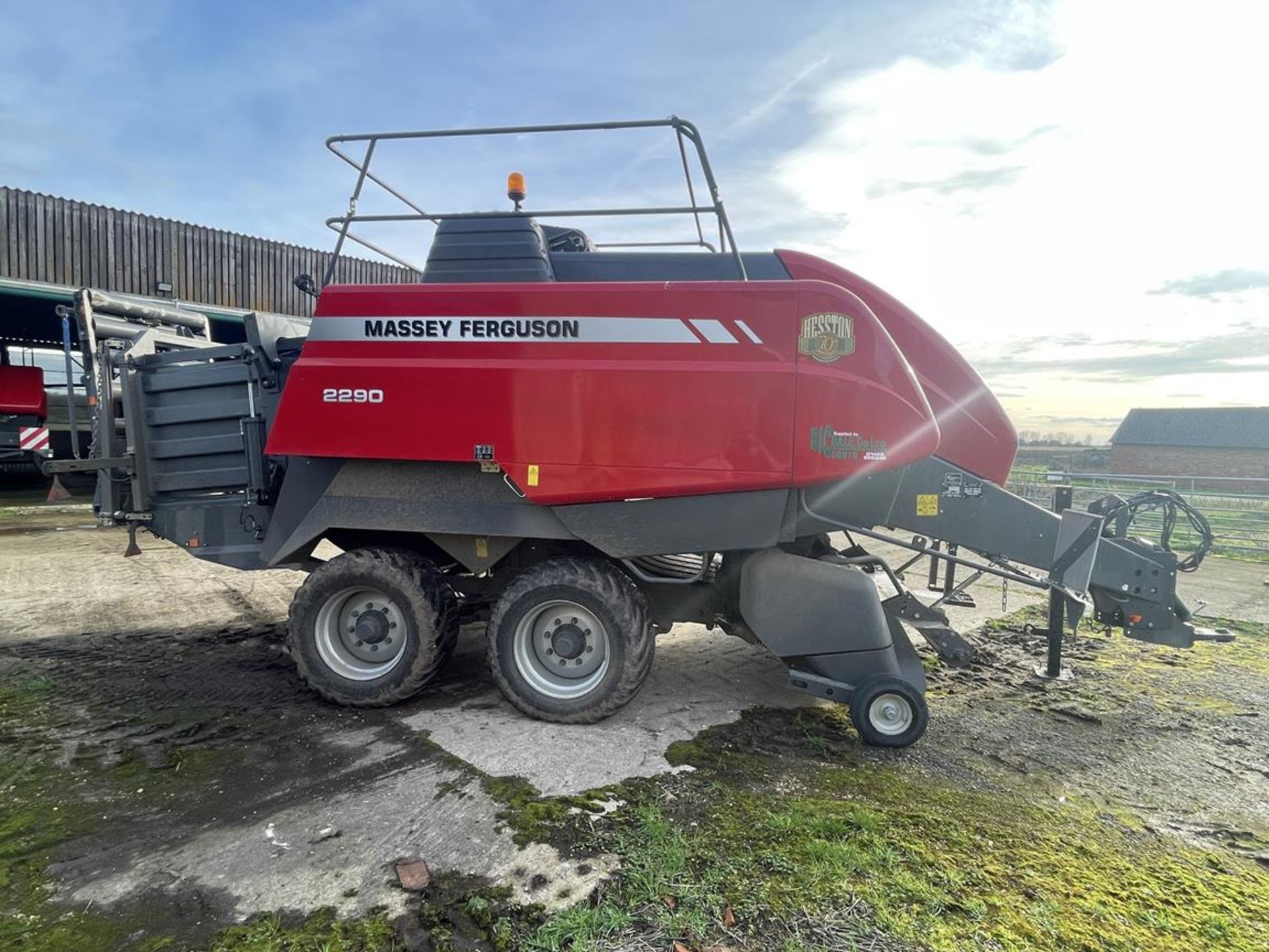 2017 Massey Ferguson MF2290 Model SQ Twin Axle Baler, S/No. AGCM22900HHB15147, 29,670 bales, - Image 5 of 14