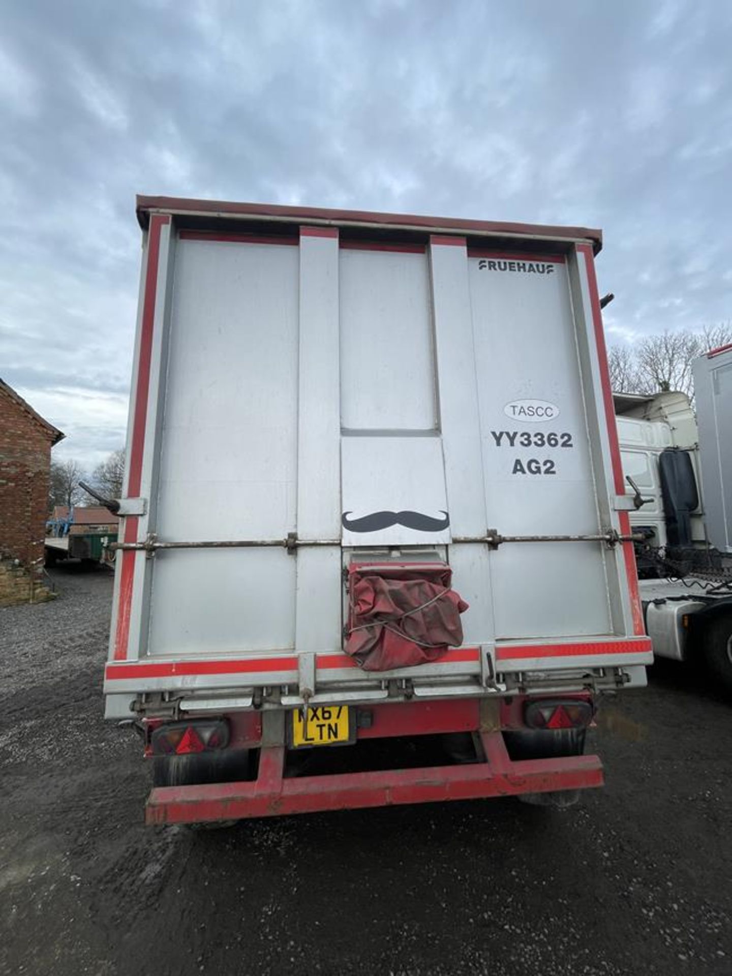 2014 Fruehauf Bulker Triple Axle Tipper Trailer, VIN: SFRWAD553EG701201, 39,000kg Max Capacity, - Image 6 of 16