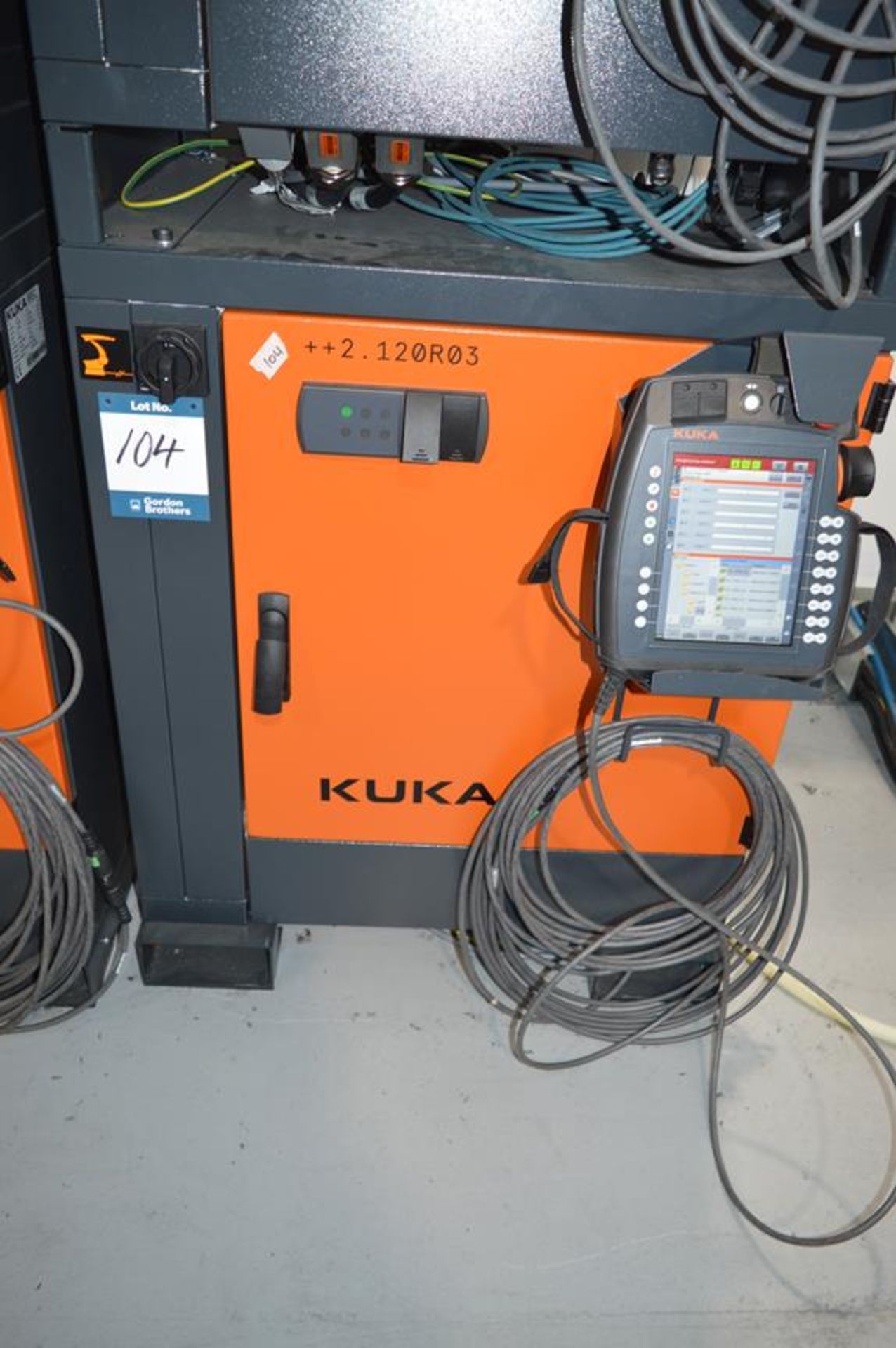 Kuka, KR360 R2830 FLR six axis robot on extend pedestal, Serial No. 4380713 (DOM: 2021) with KR C4 - Image 4 of 5