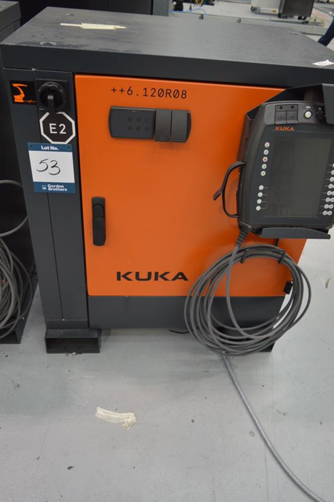 Kuka, KR280/R3080 FLR six axis robot on extended pedestal, Serial No. 4380877 (DOM: 2021) with KR C4 - Image 4 of 5