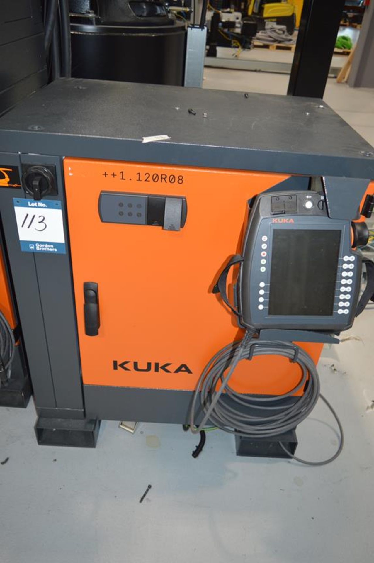 Kuka, KR280 R3080 FLR six axis robot on extended pedestal, Serial No. 4380791 (DOM: 2021) with KR C4 - Image 4 of 5