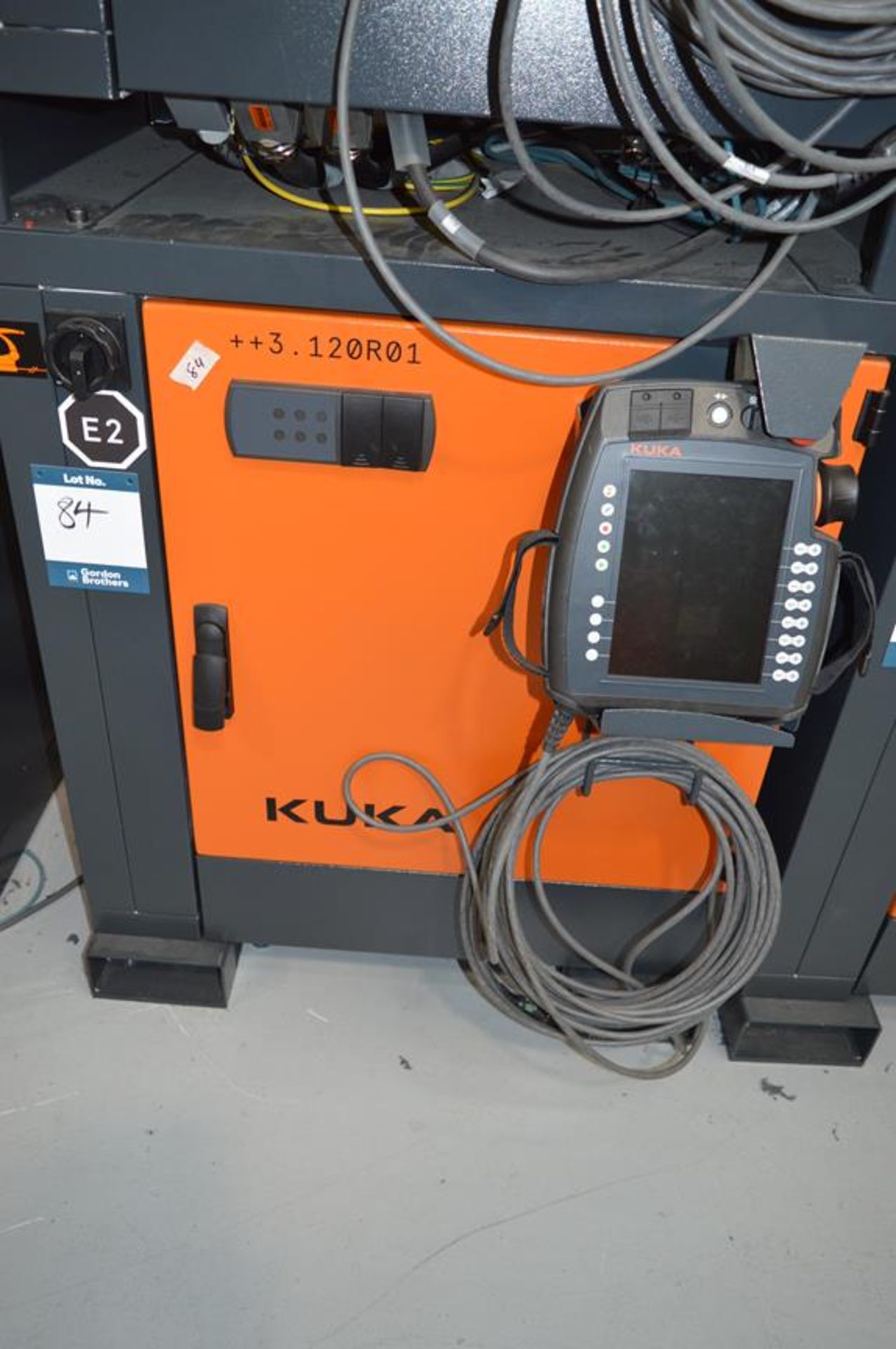 Kuka, KR360/R2800 six axis robot on extended pedestal, Serial No. 4380813 (DOM: 2021) with KR C4 - Image 4 of 5