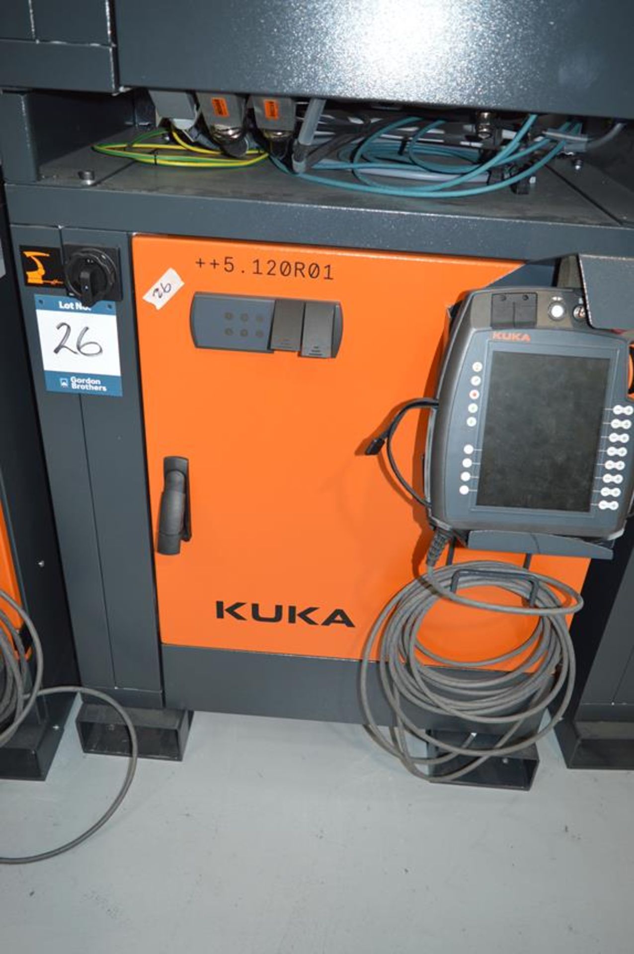 Kuka, KR360/R2830 six axis robot on extended pedestal, Serial No. 4380717 (DOM: 2021) with KR C4 - Image 4 of 5