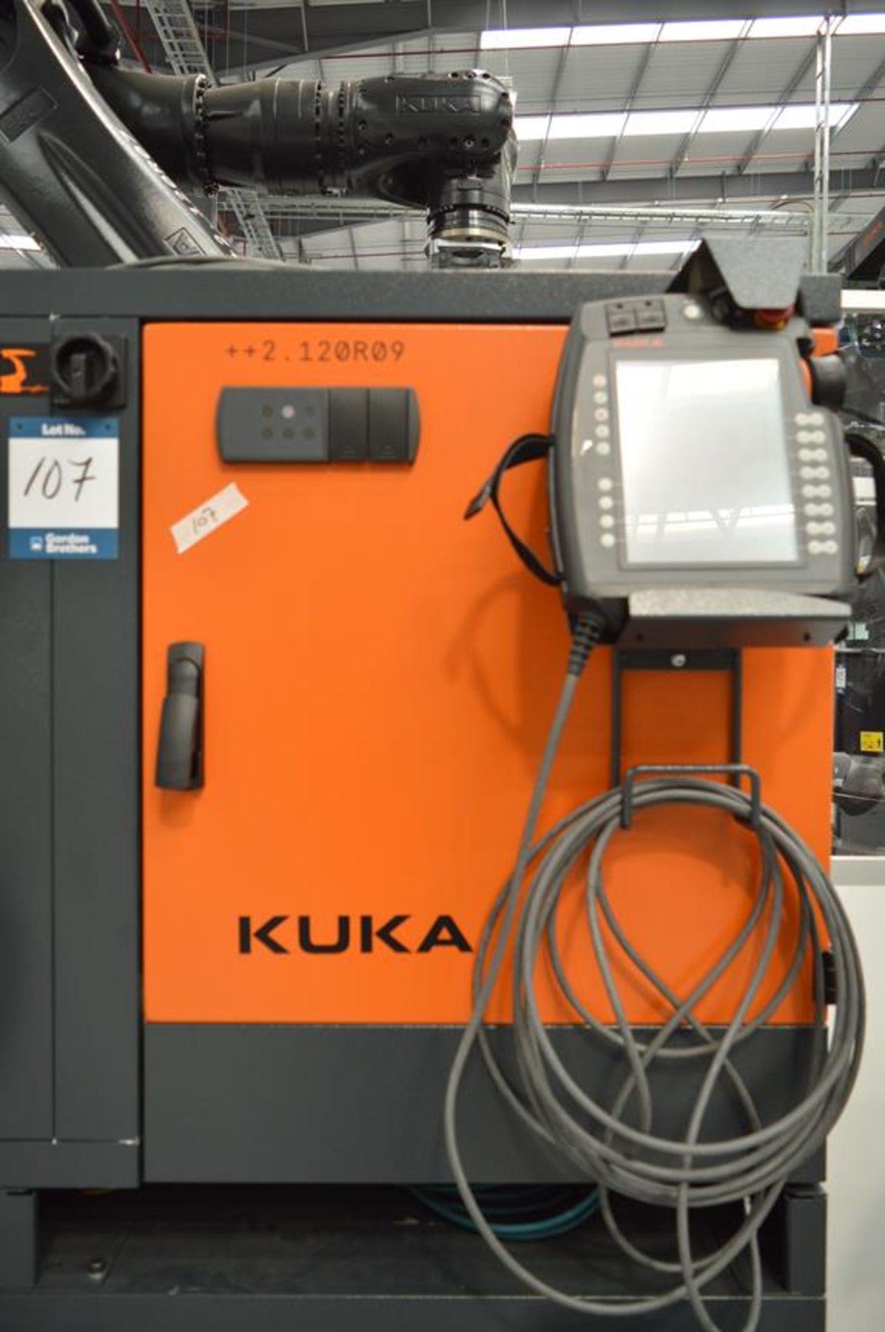 Kuka, KR280 R3080 FLR six axis robot on extended pedestal, Serial No. 4380900 (DOM: 2021) with KR C4 - Image 4 of 5