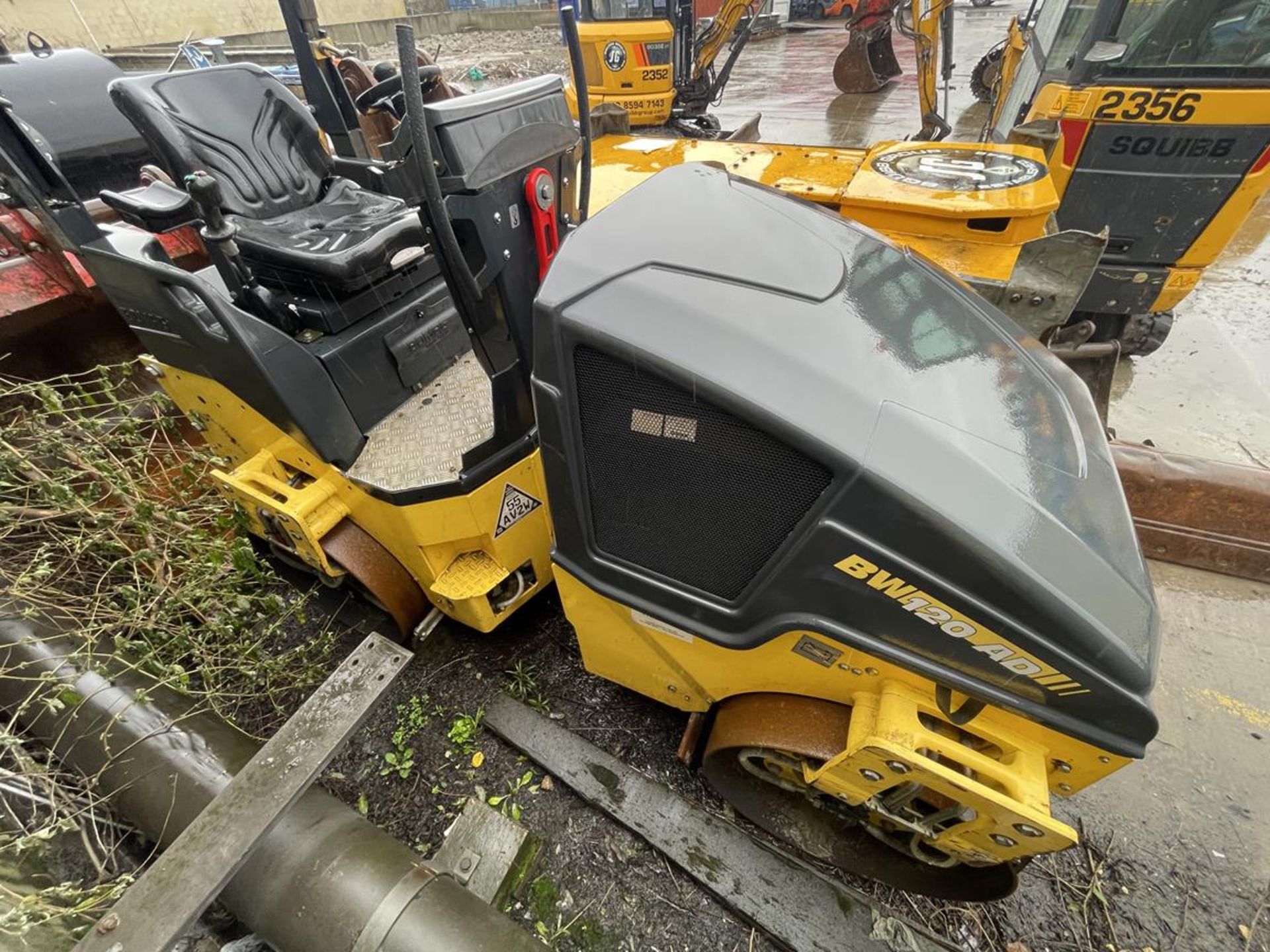 Bomag BW120 AD-5 Tandem Roller, 2700/3500kg Operating Mass S/No. 101880471203 (YOM: 2019) - Image 3 of 9
