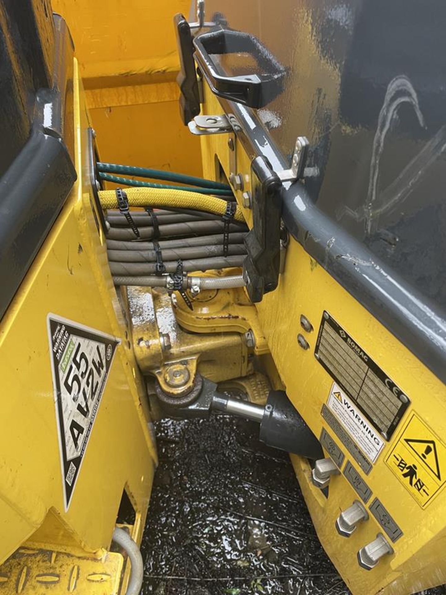 Bomag BW120 AD-5 Tandem Roller, 2700/3500kg Operating Mass S/No. 101880471203 (YOM: 2019) - Image 7 of 9