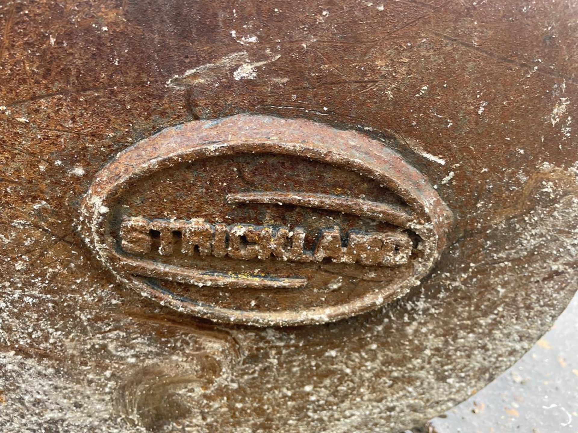 Strickland Excavator Bucket, Measures Approx 0.45x0.4m - Image 3 of 3