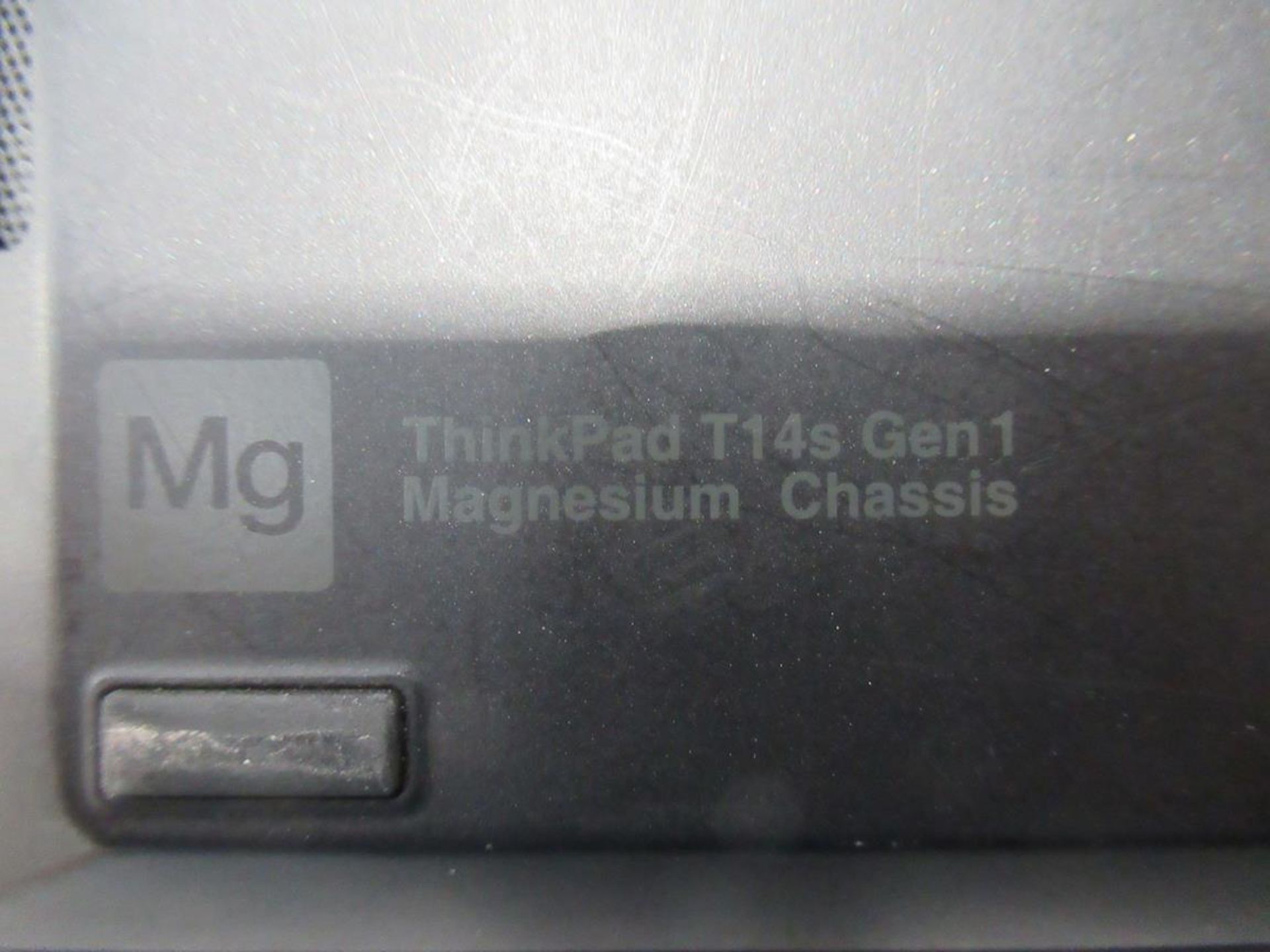 Thinkpad, T14s Gen 2 standard specification - Image 3 of 5