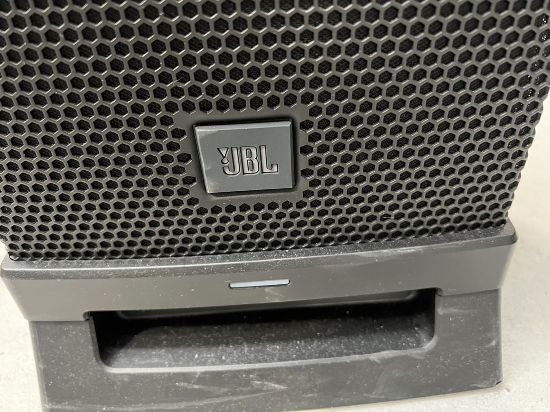 JBL EON One Pro Column PA system - Image 5 of 6