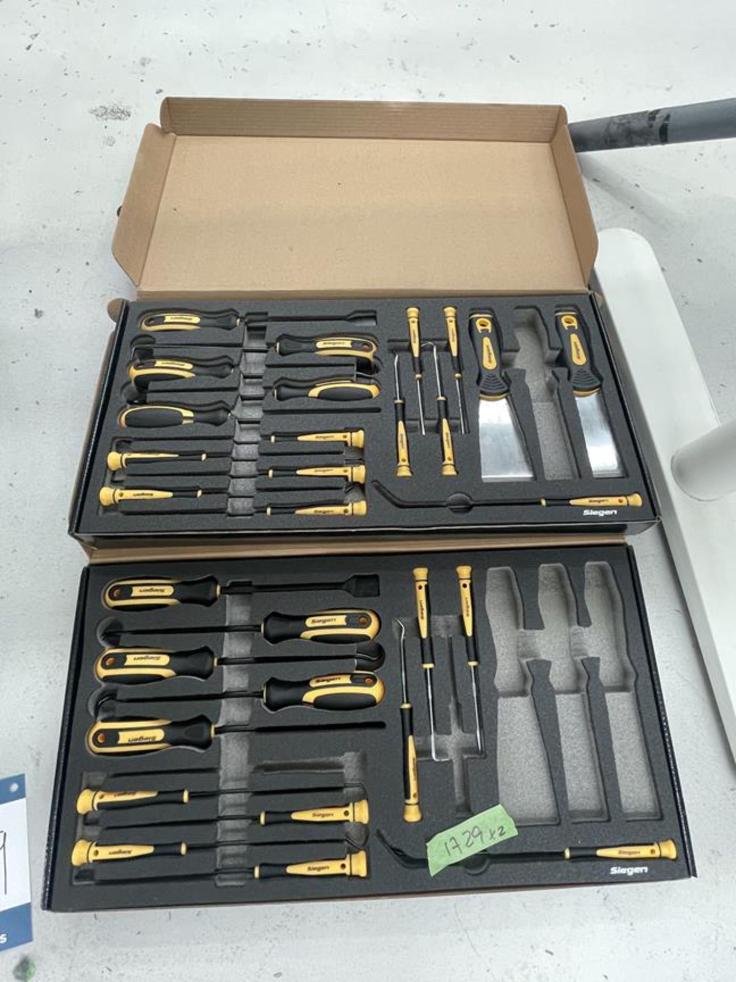 2x (no.) Siegen, 18 piece hook and scraper sets (incomplete)