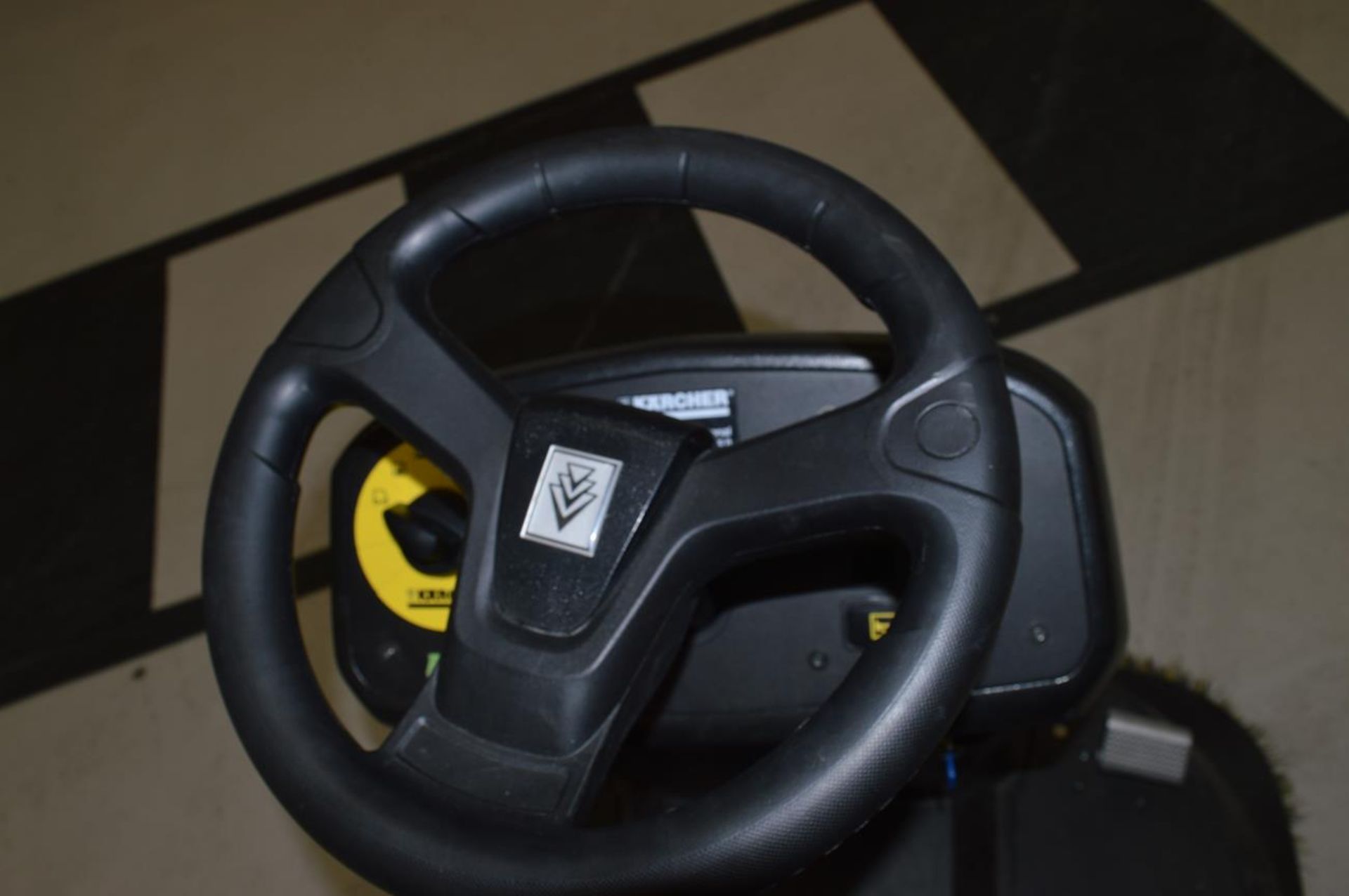 Karcher, Professional KM90/60R ride on floor cleaner, HRS: 27.5 - Image 5 of 6