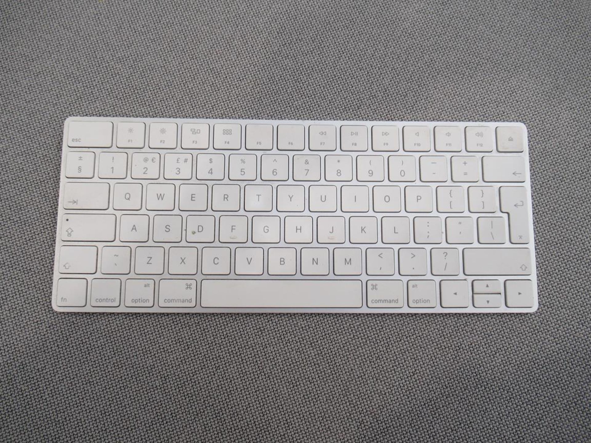 Apple, Magic keyboard (boxed and unused) - Image 2 of 4