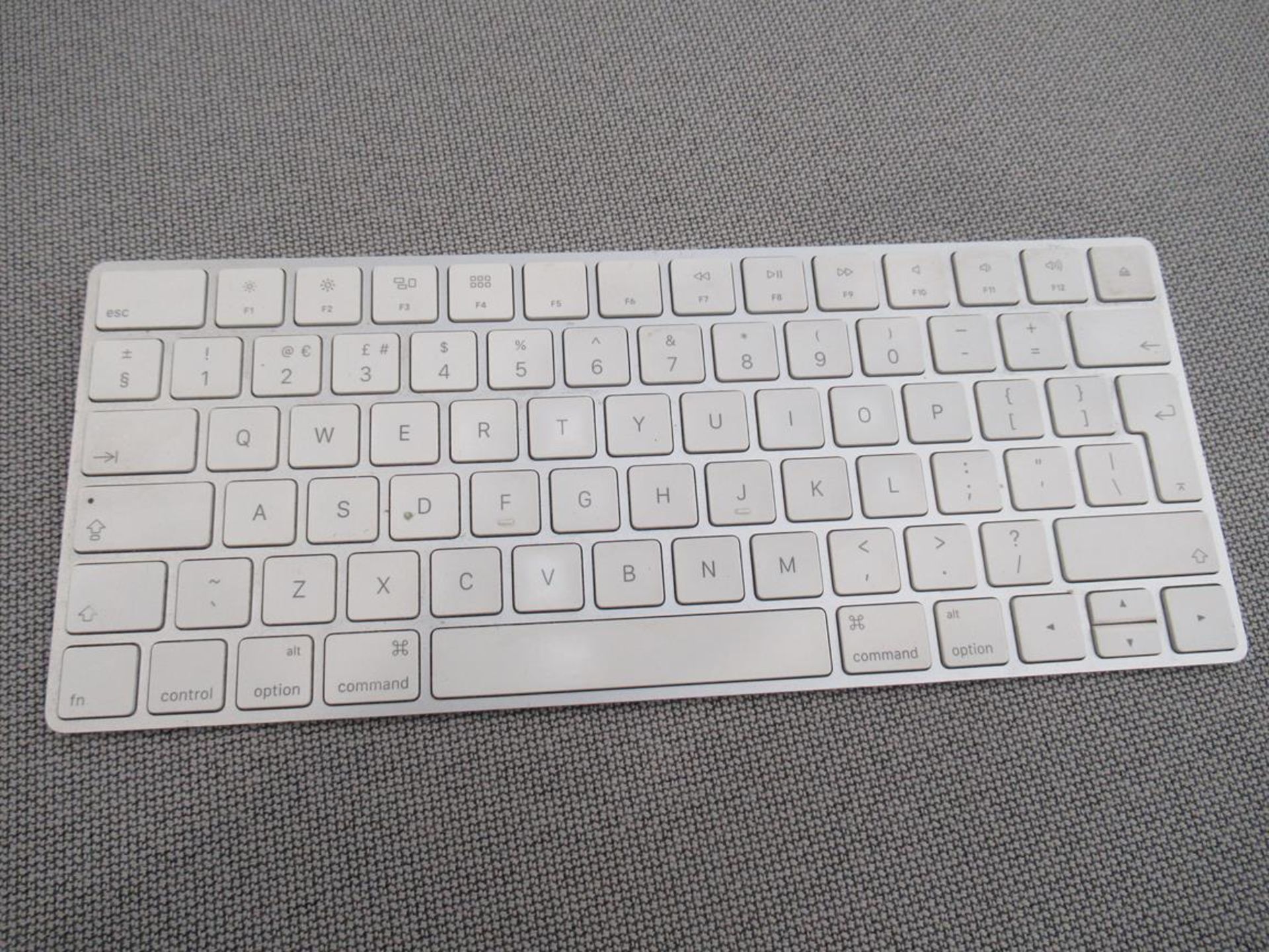 Apple, Magic keyboard (boxed and unused) - Image 2 of 4