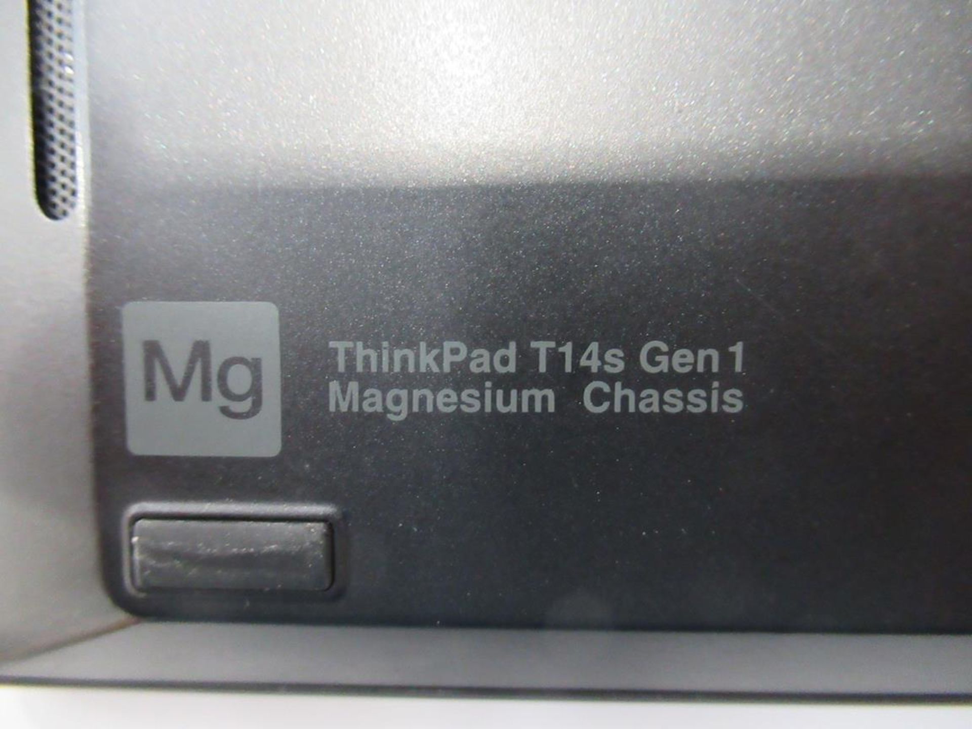 Thinkpad, T14s Gen 2 standard specification - Image 2 of 4