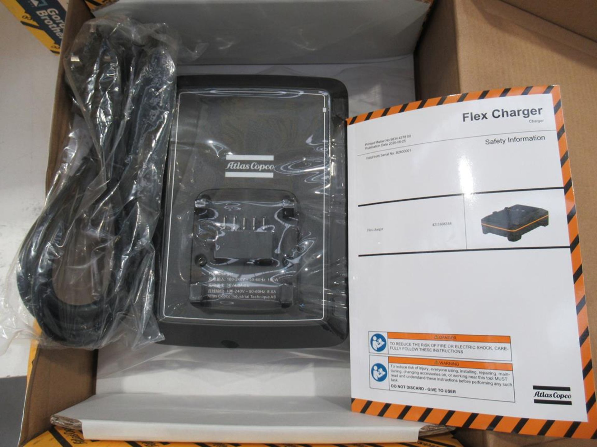 4x (no.) Atlas Copco, flex charger, Article No. 4211 6083 84 (boxed and unused)