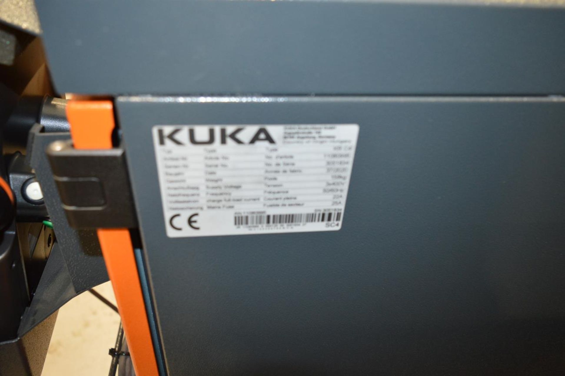 Kuka, KR240 R2900-2/FLR six axis robot, Serial No. 1072655 (DOM: 2020) with KRC4 controller with tea - Image 11 of 11