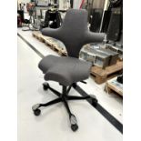 10x (no.) HAG Capisco, 8106 ergonomic office chairs, fabric upholstered