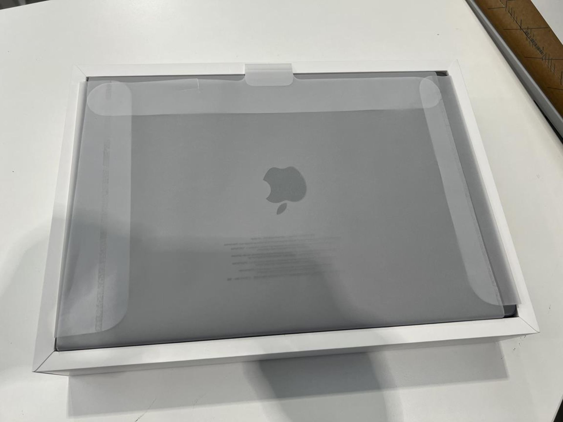 Apple, MacBook Pro A2485 - Image 2 of 4