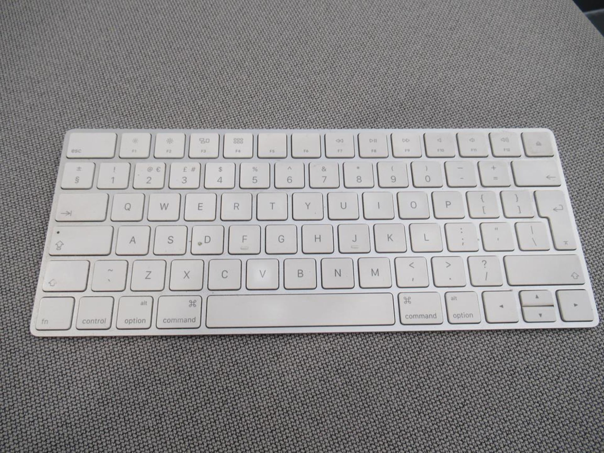 Apple, Magic keyboard (boxed and unused) - Image 2 of 4