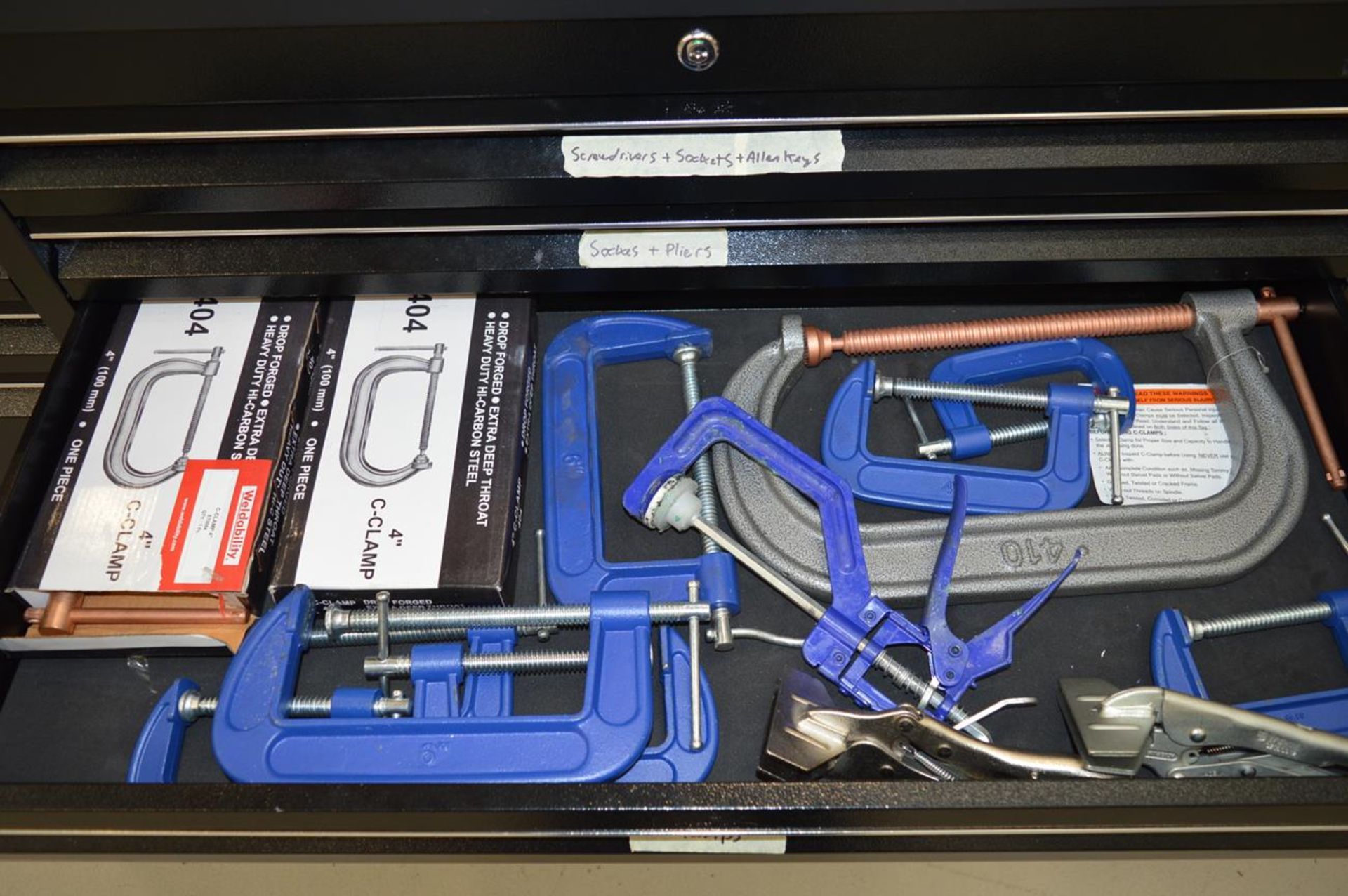 SGS, mobile multi-drawer tool chest slight damage partially tooled with worth socket set, measuremen - Image 5 of 6