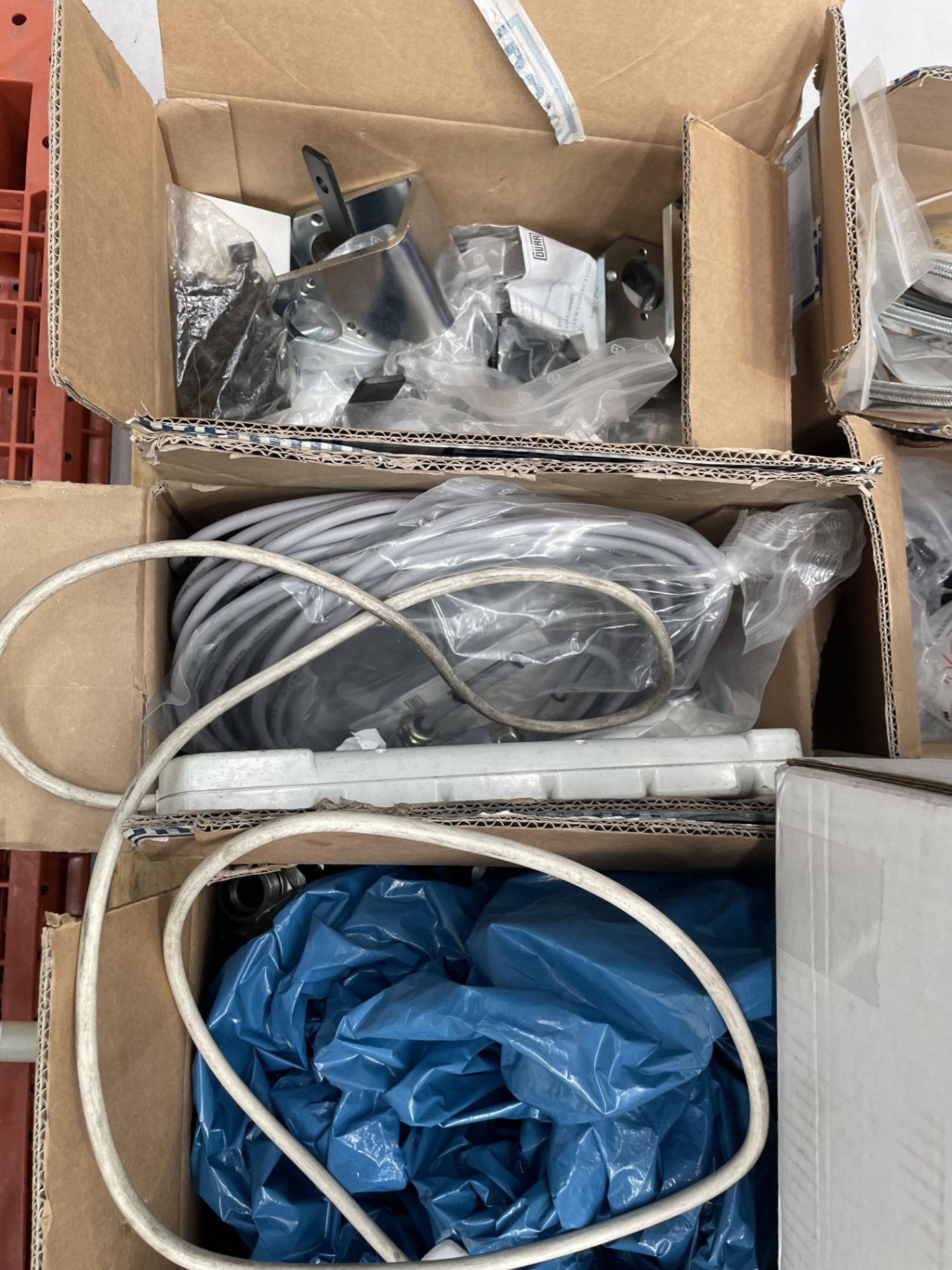 Assorted boxes of Durr spares - Bild 3 aus 6