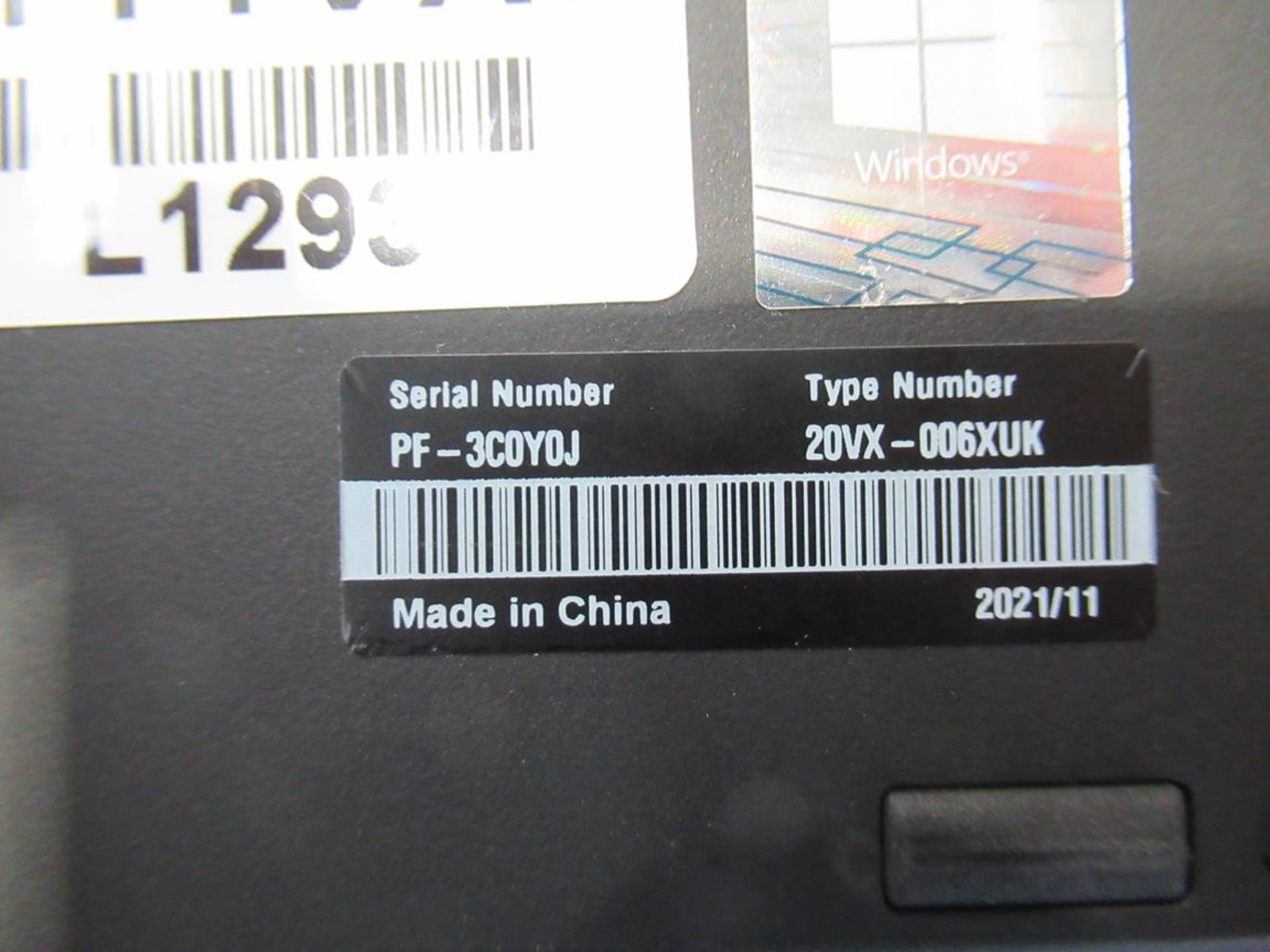 ThinkPad, P14s Gen 2 standard specification - Image 4 of 5