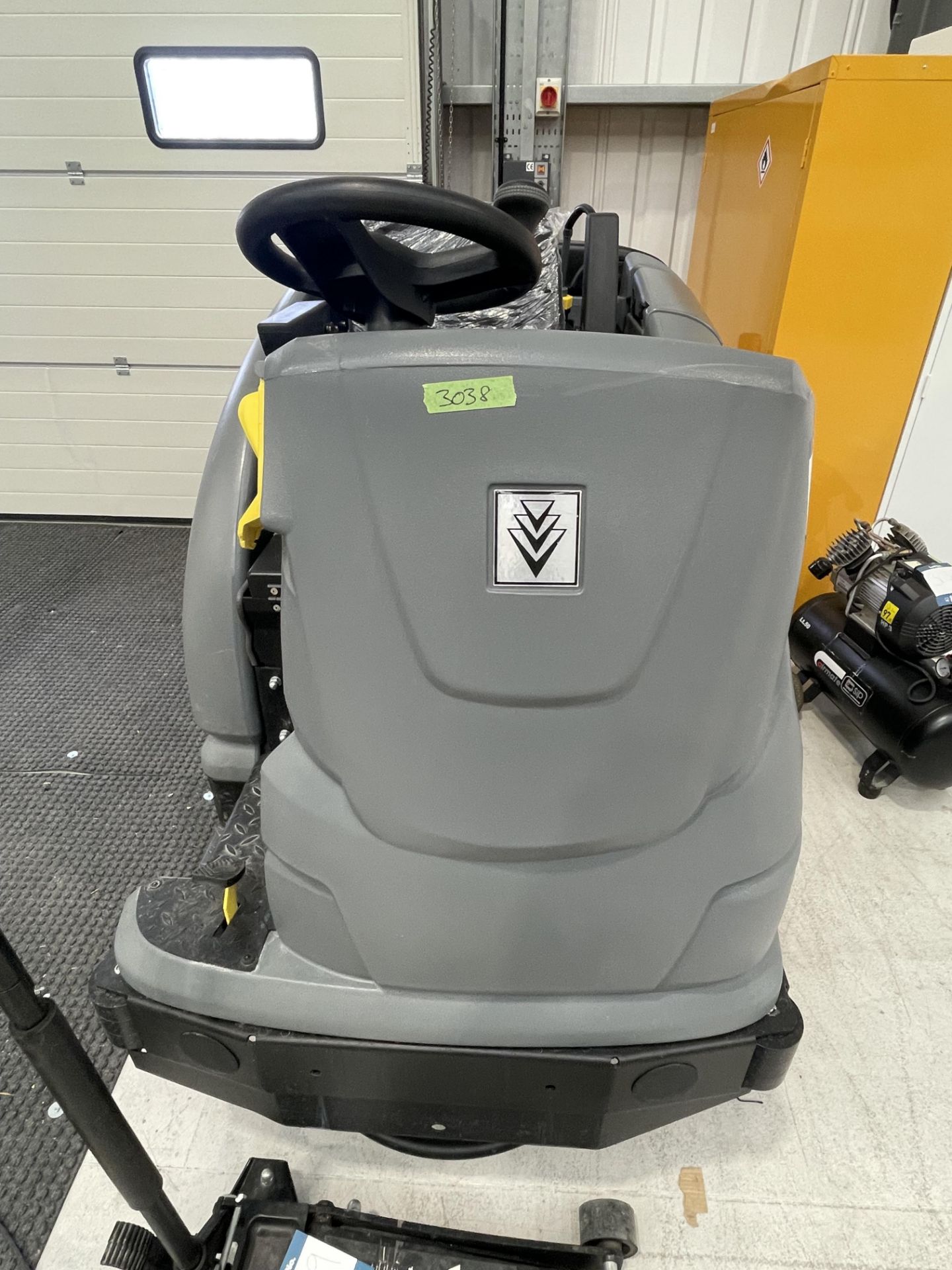 Karcher, B250R ride on floor washer - Image 3 of 8