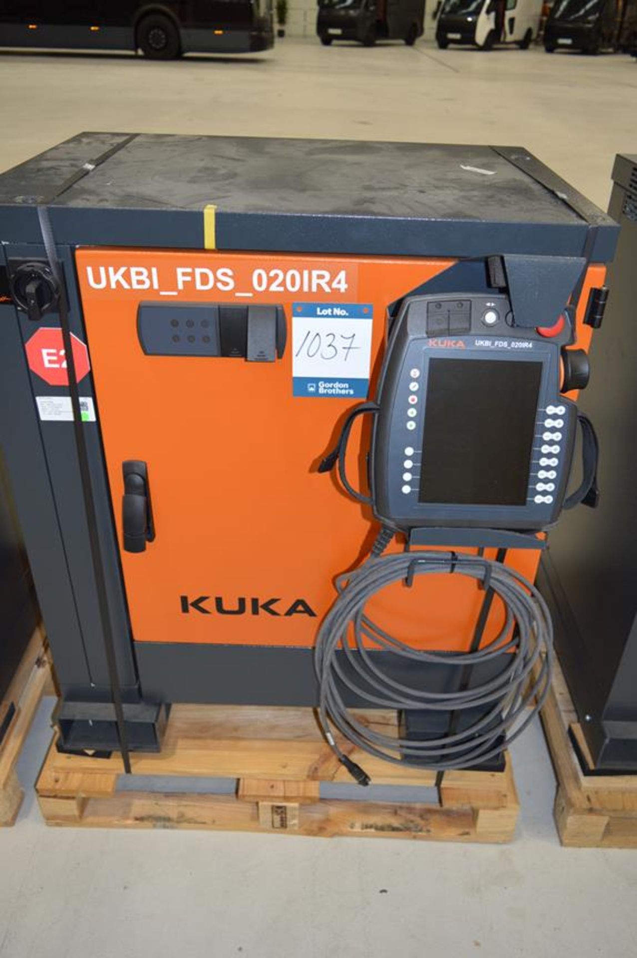 Kuka, KRC4 controller, Serial No. 3051833 (DOM: 2020)